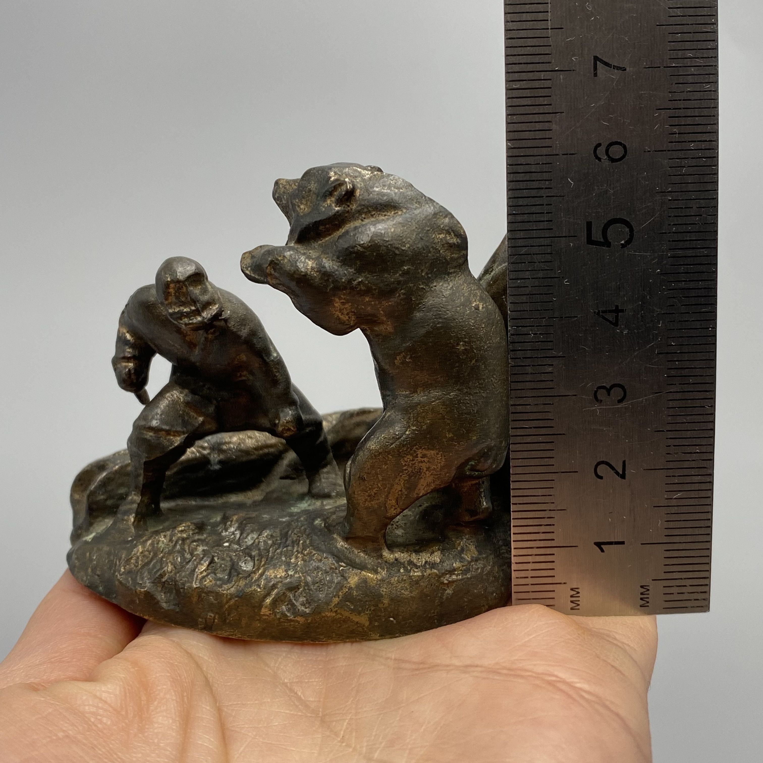 Vintage Vintage Soviet Bronze Bear Hunting Statue 1960s Size ONE SIZE - 6 Thumbnail