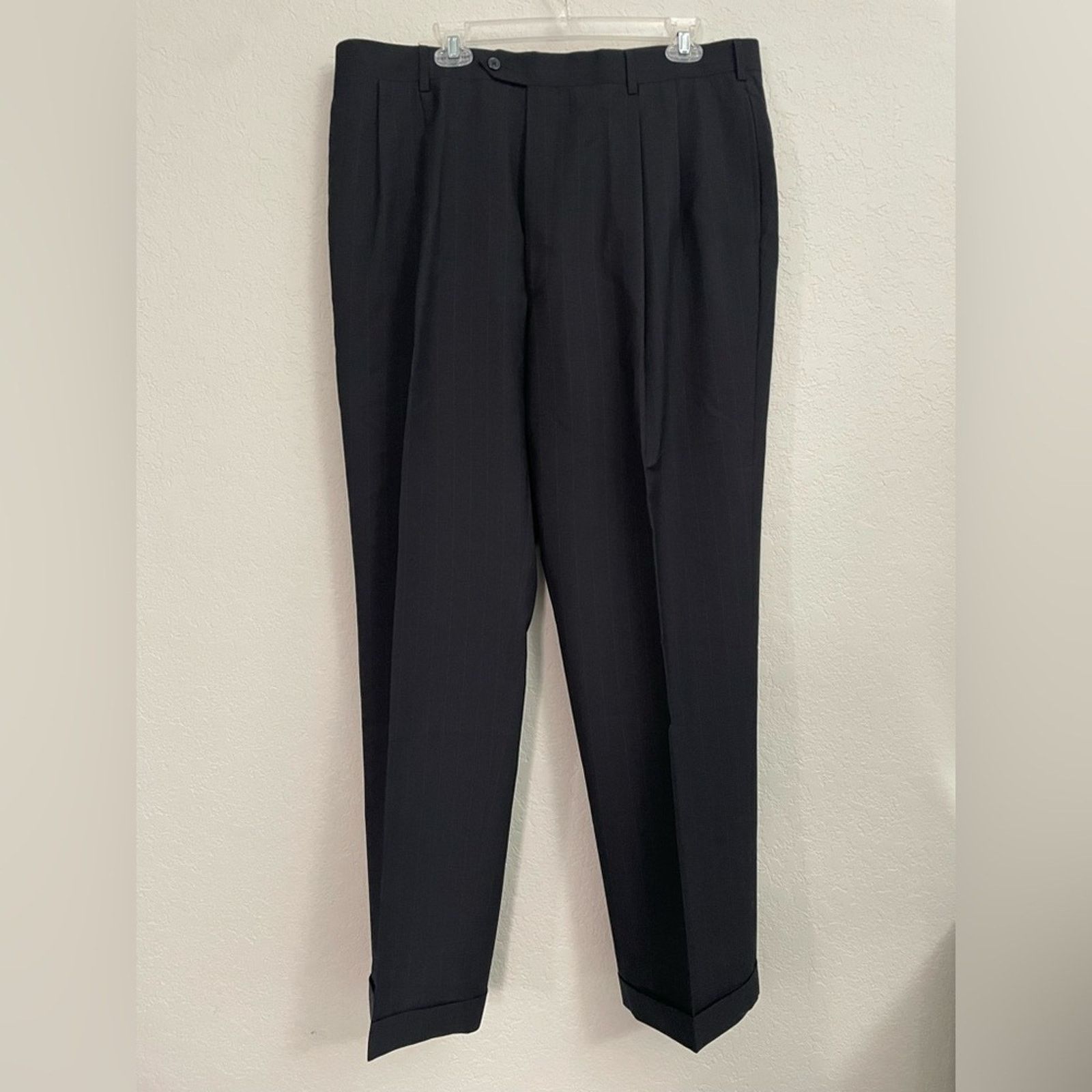 Jos. A. Bank Jos A Bank Big and Tall Fit Gray Pinstripe Suit 40 Long Size 40L - 9 Thumbnail