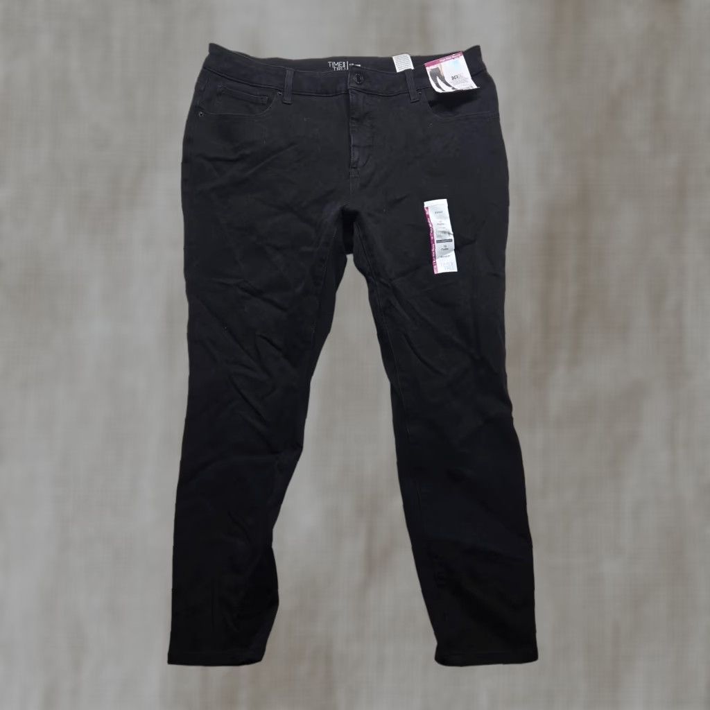Vintage Time and Tru Jeans Women's 16 Petite Black High Rise Skinny Denim Pantss Size 38" / US 16 / IT 52 - 1 Thumbnail