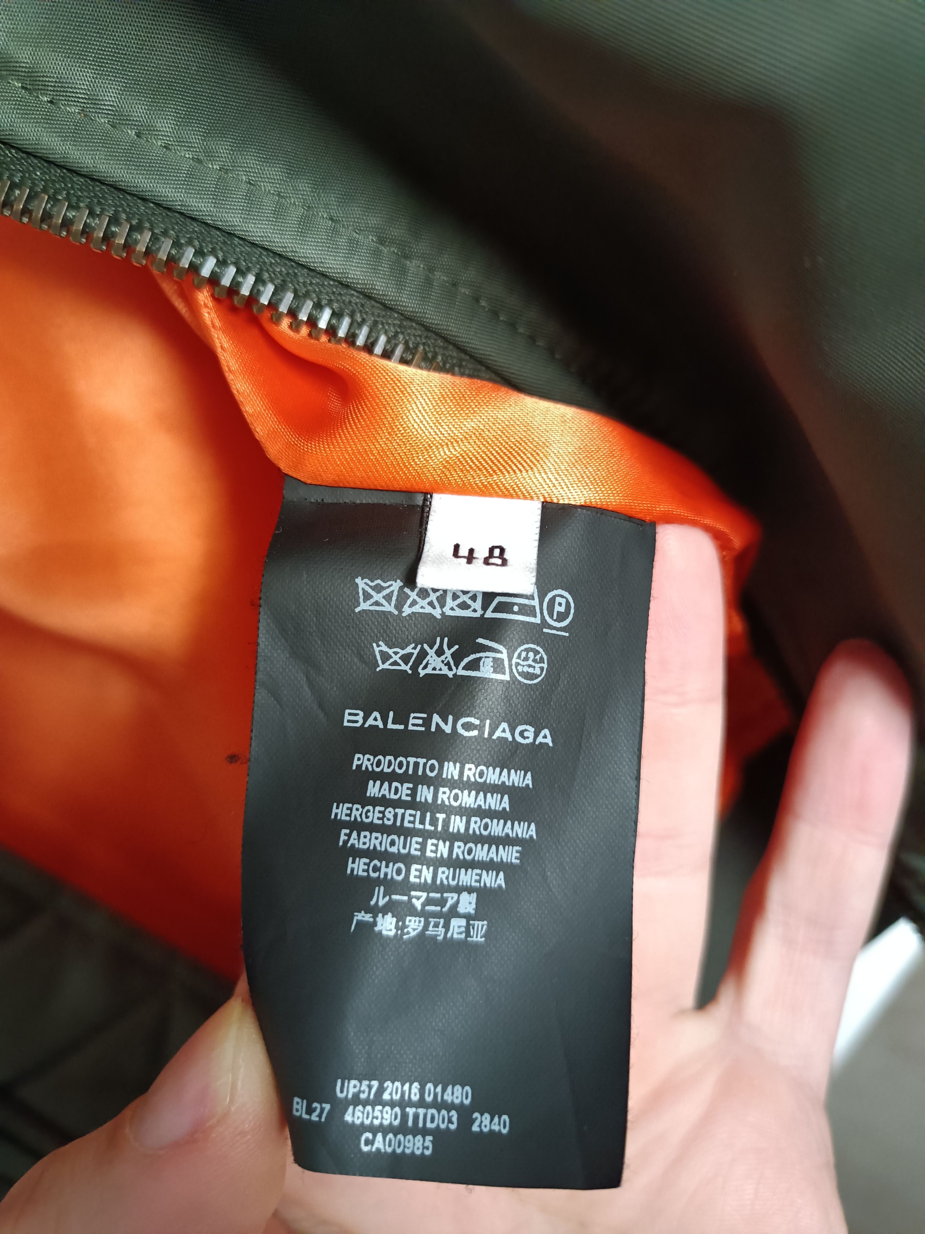 Balenciaga Balenciaga SS17 Cropped Bomber Size US M / EU 48-50 / 2 - 6 Thumbnail
