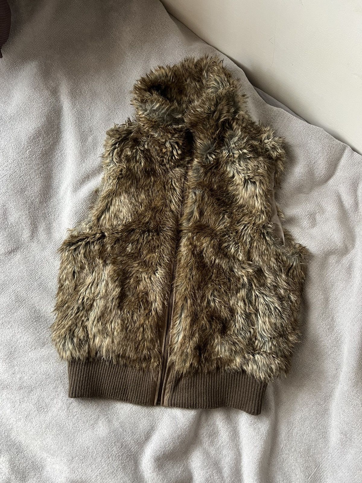 If Six Was Nine × Le Grande Bleu (L.G.B.) × Vintage Vintage if six was nine style faux fur vest archive punk y2k Size US S / EU 44-46 / 1 - 2 Thumbnail