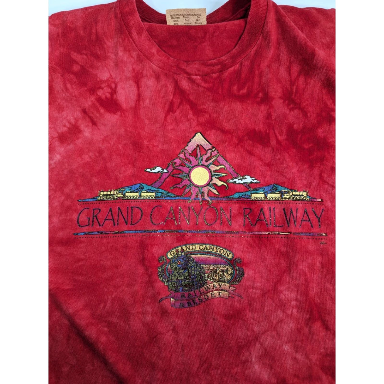 The Mountain VINTAGE The Mountain Grand Canyon Railway & Resort Arizona USA Red Tie-Dye Shirt Men's L Size US L / EU 52-54 / 3 - 2 Thumbnail