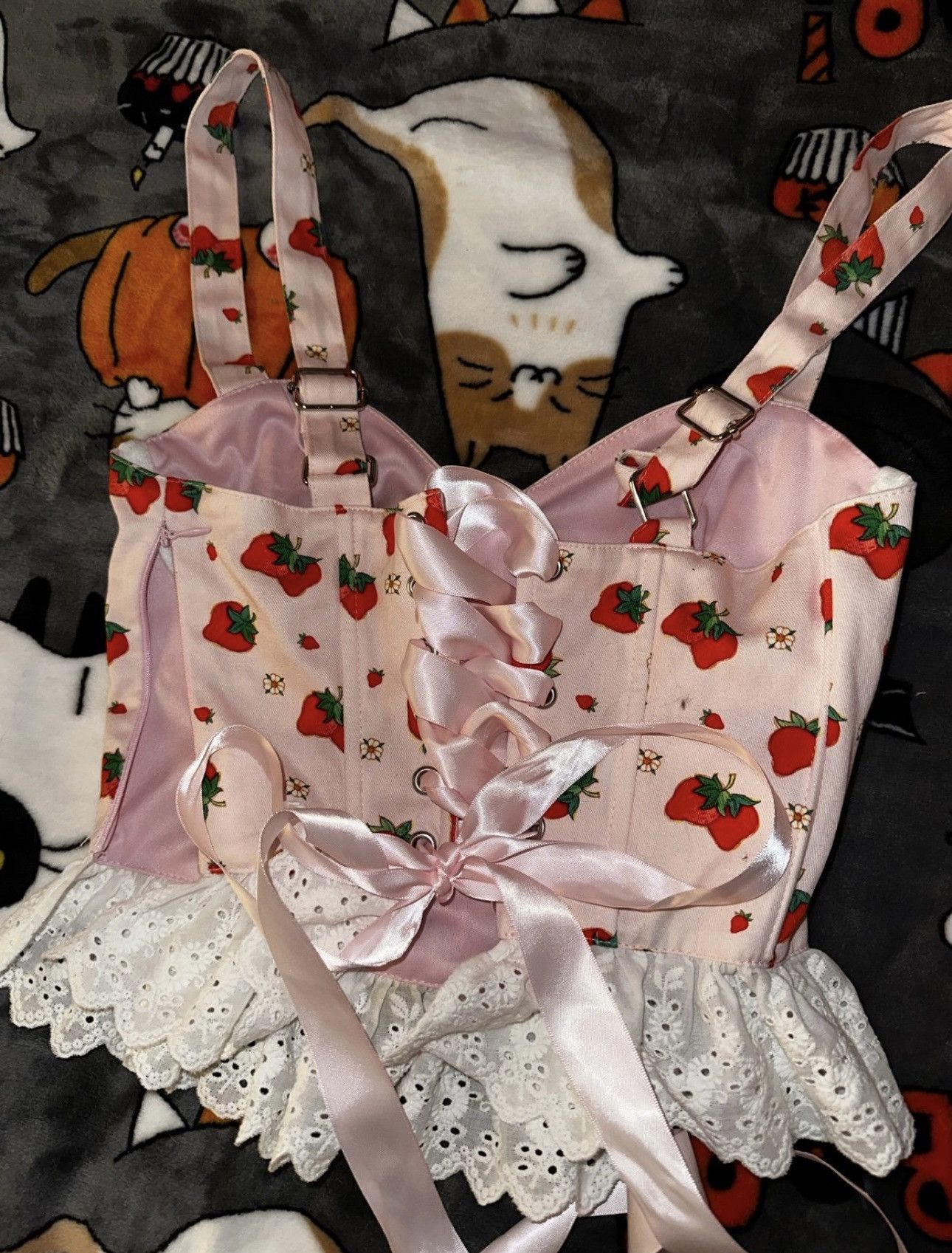 Dolls Kill Strawberry Shortcake Top Size XS / US 0-2 / IT 36-38 - 2 Thumbnail