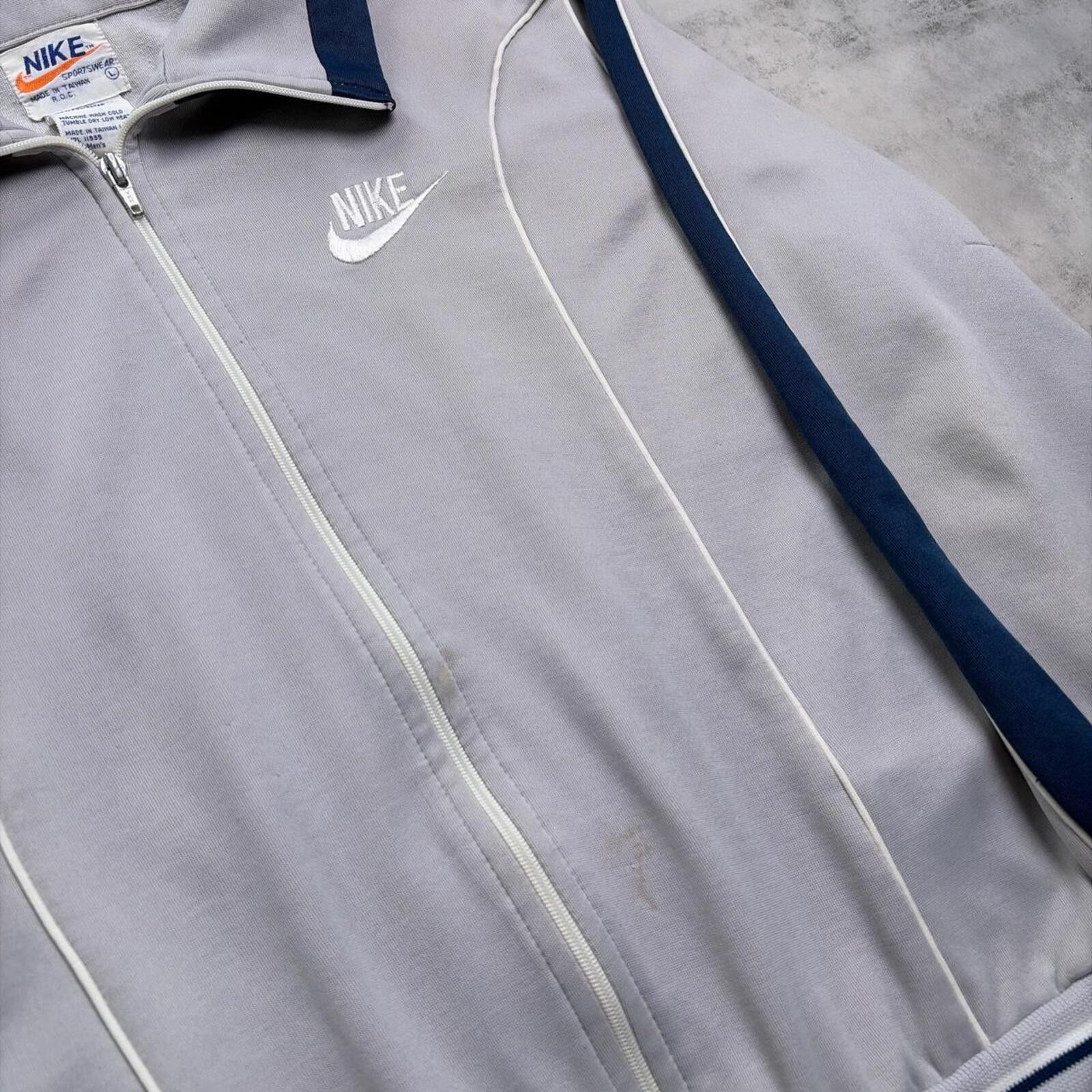 Nike Vintage 90’s Grey Nike Striped Track Jacket Size US L / EU 52-54 / 3 - 5 Thumbnail