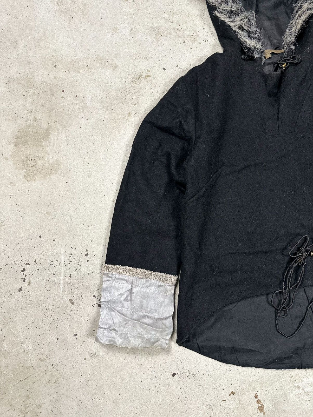If Six Was Nine × Japanese Brand × Le Grande Bleu (L.G.B.) Vintage Y2K Faux Fur Wool Knit Hooded Sweater Size US M / EU 48-50 / 2 - 5 Thumbnail