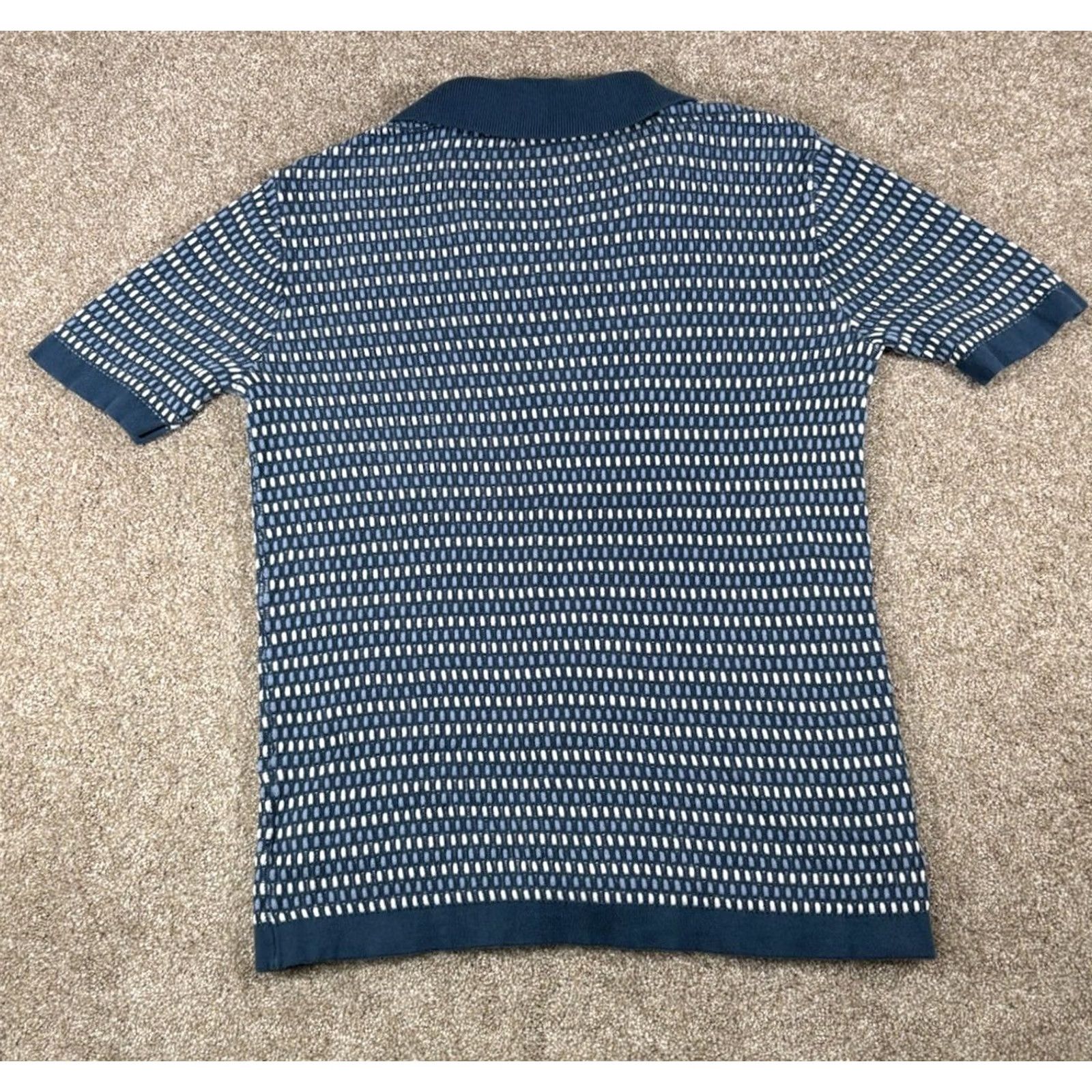 Old Navy Old Navy Casual Button Down Short Sleeve Shirt Blue Thick Cotton Men’s Small Shirt Size US S / EU 44-46 / 1 - 4 Thumbnail