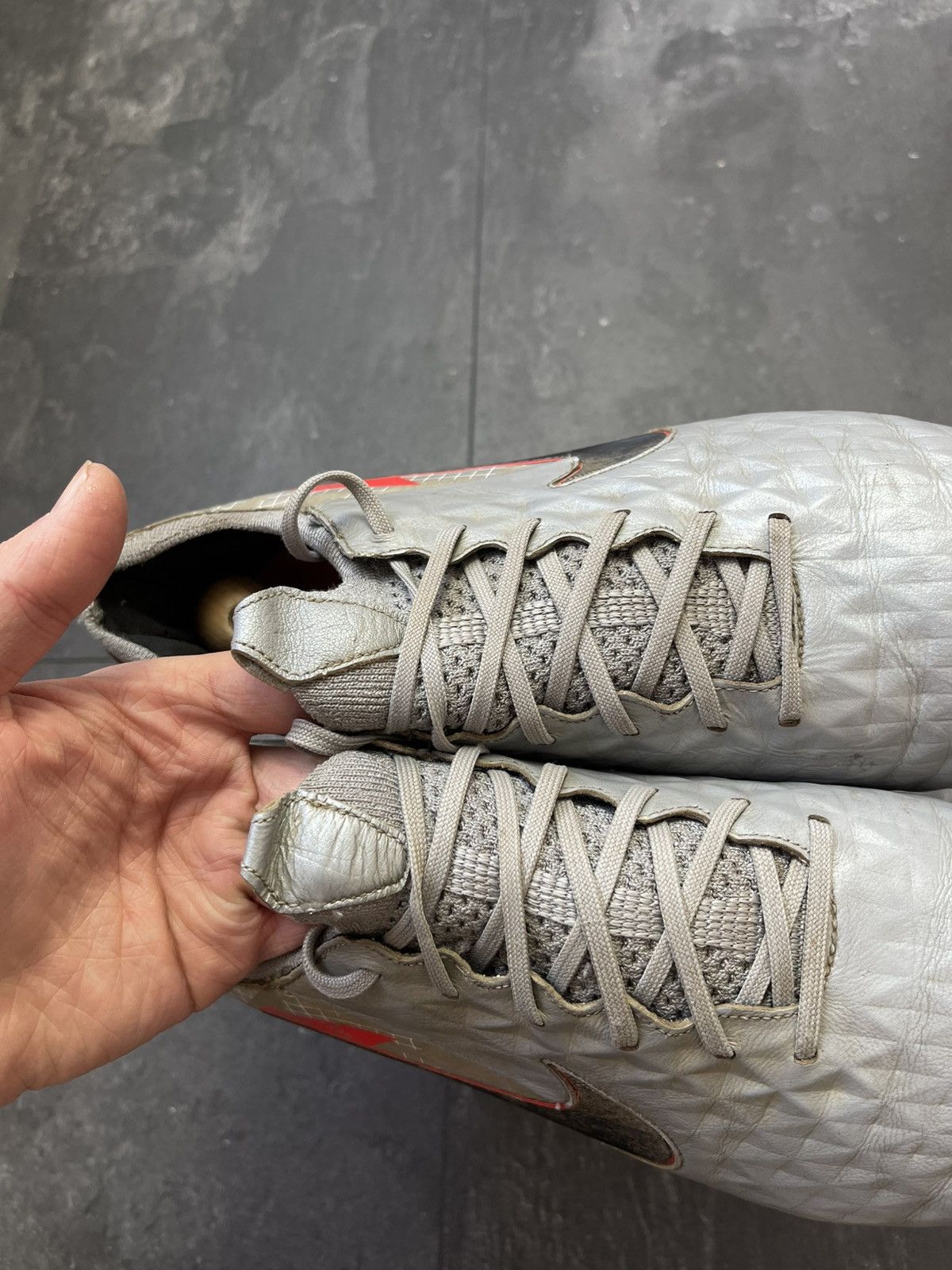 Nike × Streetwear × Vintage Rare Nike Tiempo Legend 8 Elite football boots Size US 9 / EU 42 - 4 Thumbnail