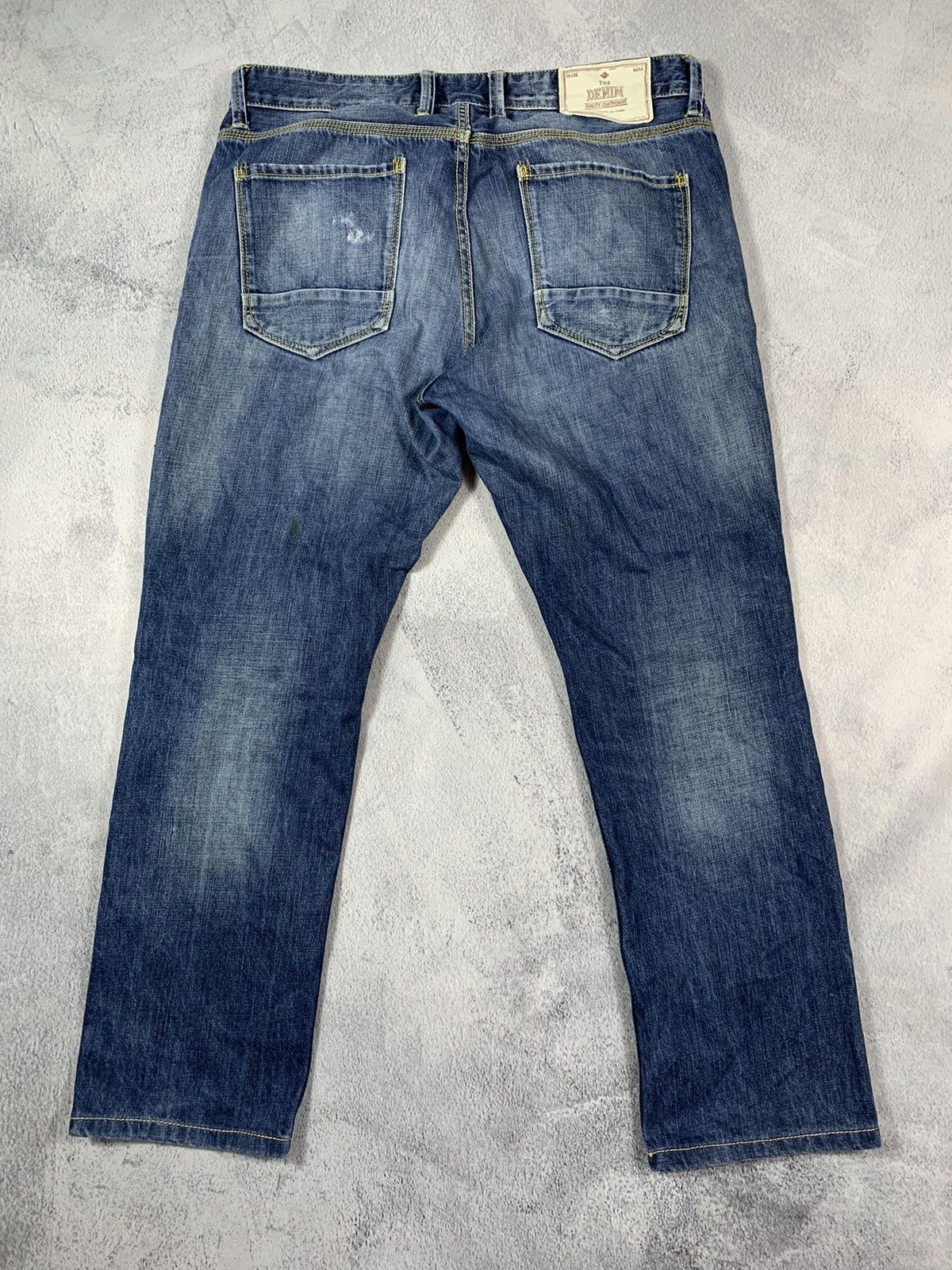 Japanese Brand × Vintage Vintage Y2K Japanese jeans faded denim streetwear size 36 Size US 36 / EU 52 - 5 Thumbnail