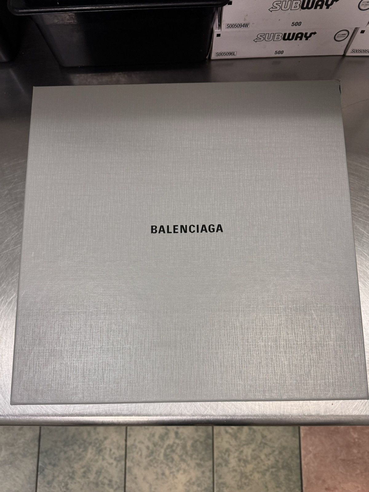 Balenciaga Balenciaga Trooper boot ‘coffee brown’ Size US 11 / EU 44 - 16 Thumbnail