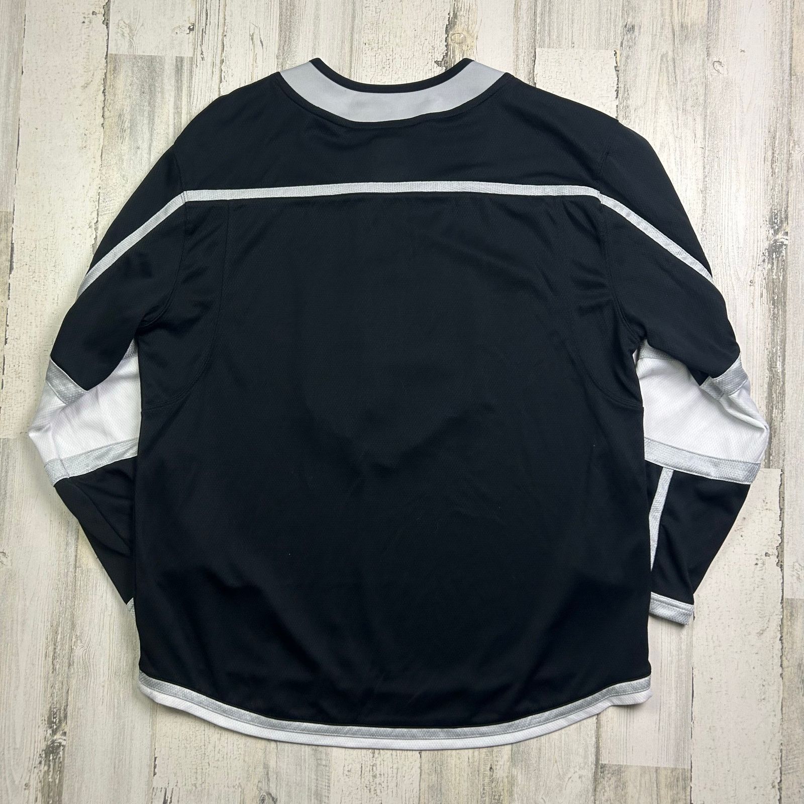 NHL Los Angeles Kings Fanatics Breakaway Home Hockey Jersey Size US L / EU 52-54 / 3 - 7 Thumbnail