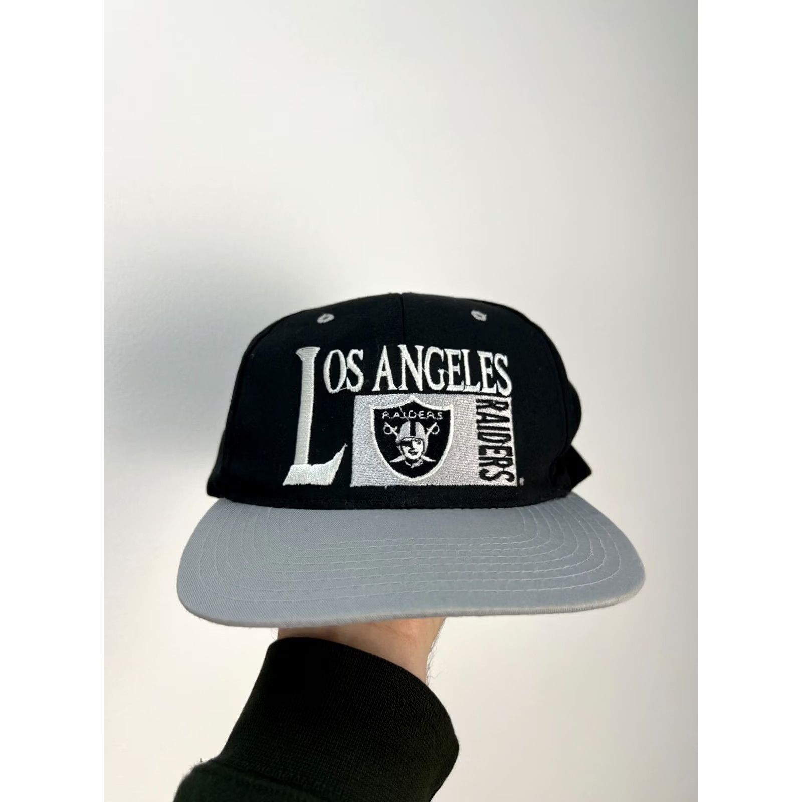 Drew VINTAGE Nike? (error) Size ONE SIZE - 5 Thumbnail