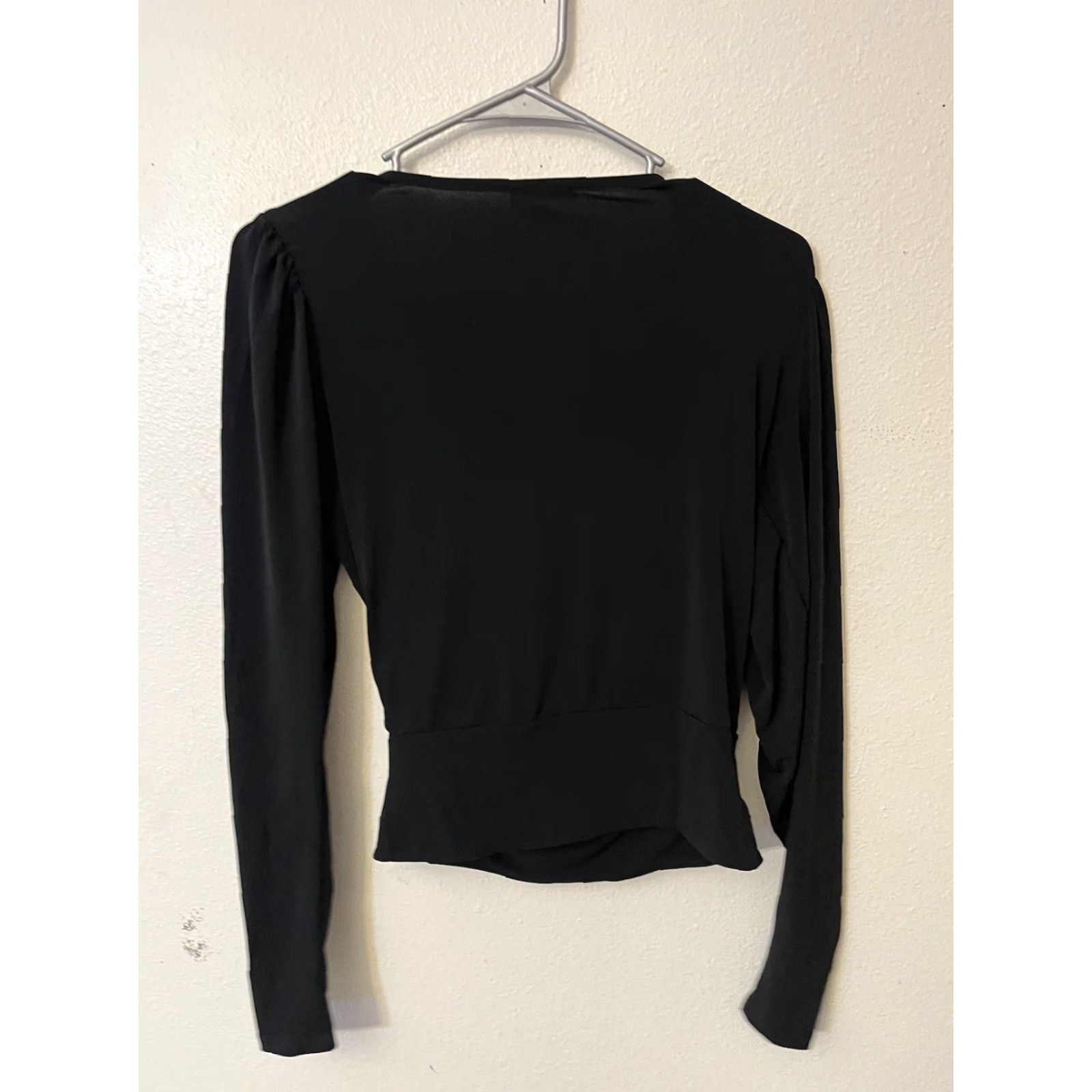 Express Express Blouse Women XS Cropped Long Sleeve Tie Waist V-Neck Black Balloon Sleeve, Solid, Wrap Front, Lightweight, All Seasons, Express brand, Size XS Size XS / US 0-2 / IT 36-38 - 2 Thumbnail
