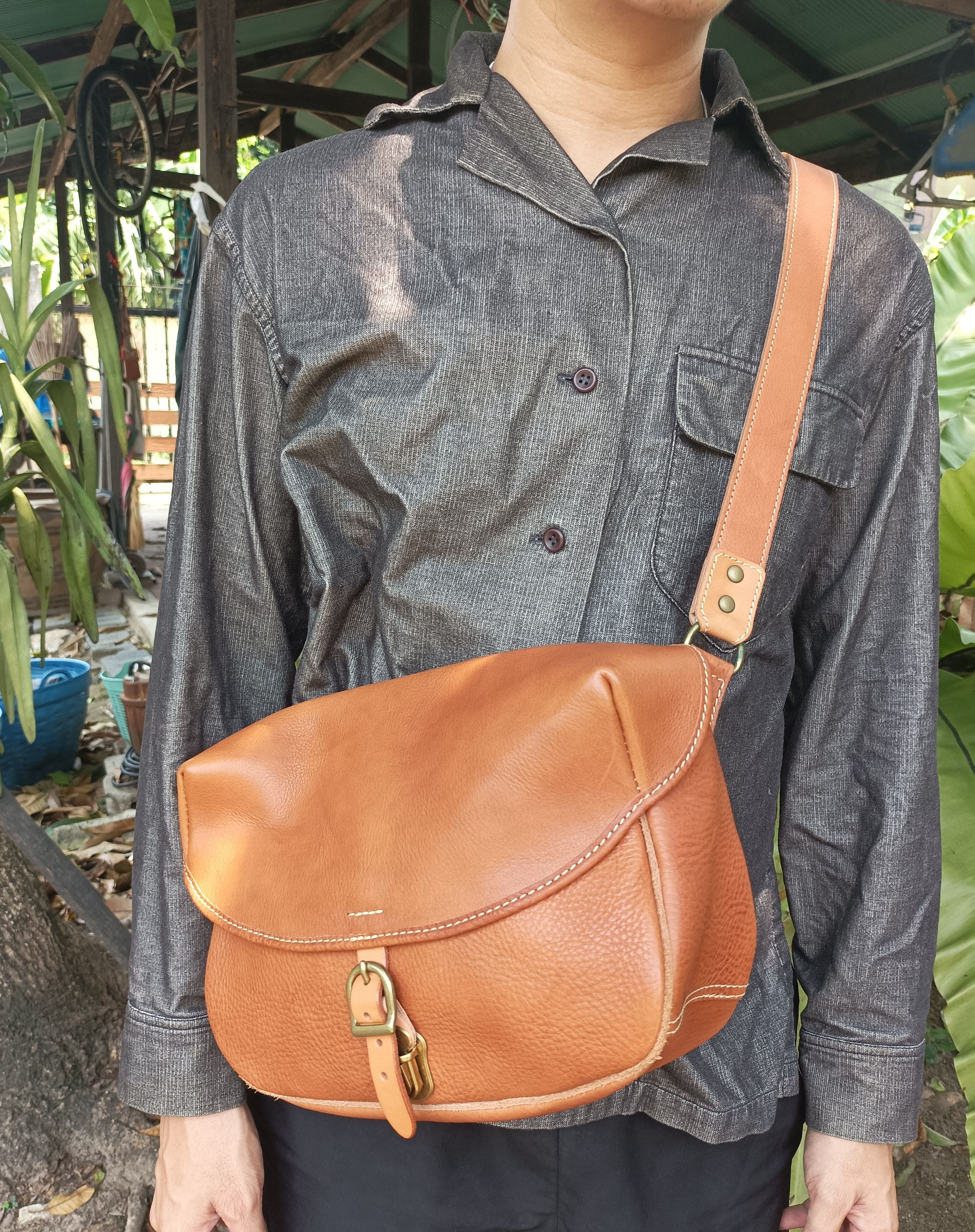 Japanese Brand (B48) Parley Tokyo Japanese Brand Leather Crossbody Bag Size ONE SIZE - 1 Thumbnail