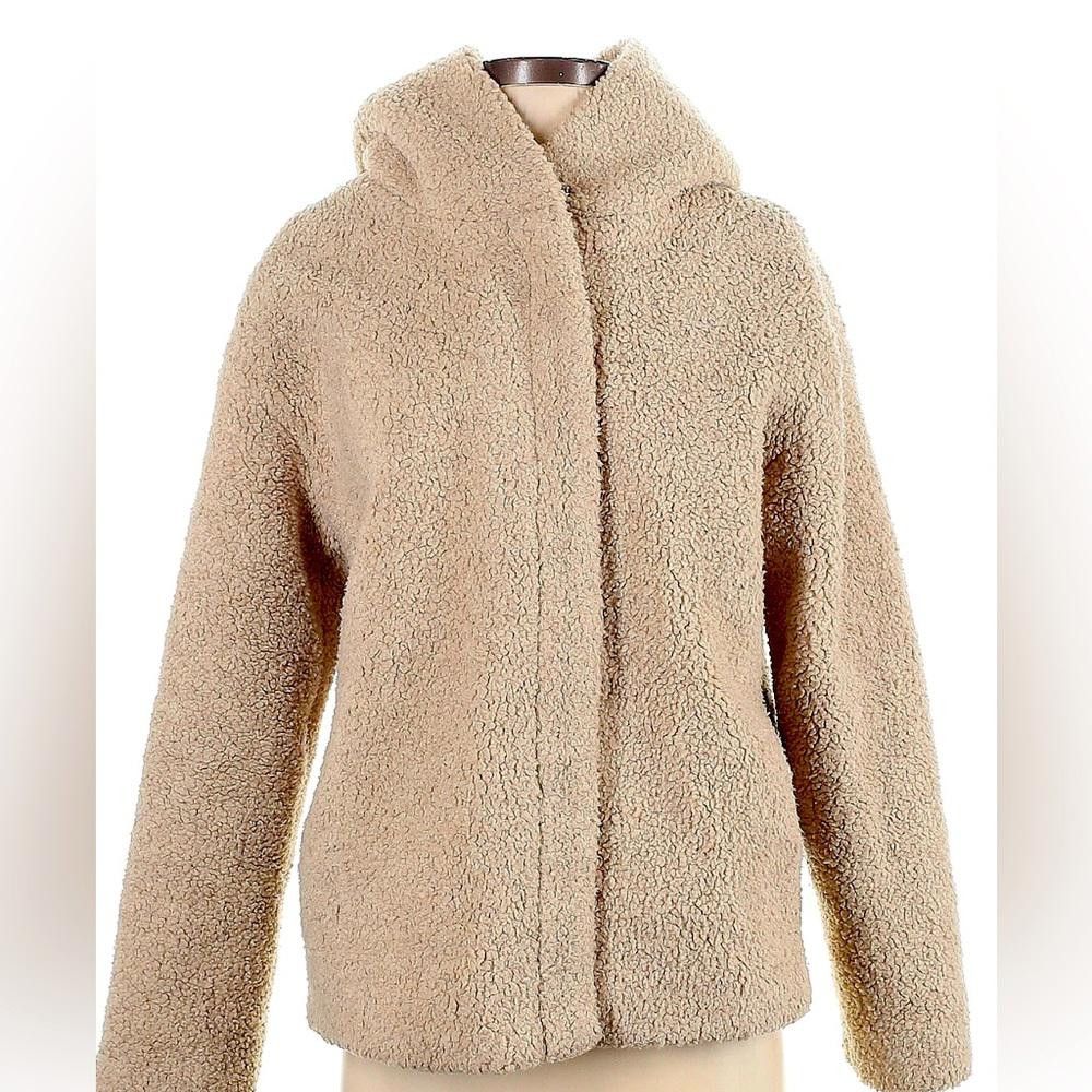 Zara Size Xs Zara Fleece/Sherpa coat Traufuluc outerwear Size XS / US 0-2 / IT 36-38 - 1 Thumbnail