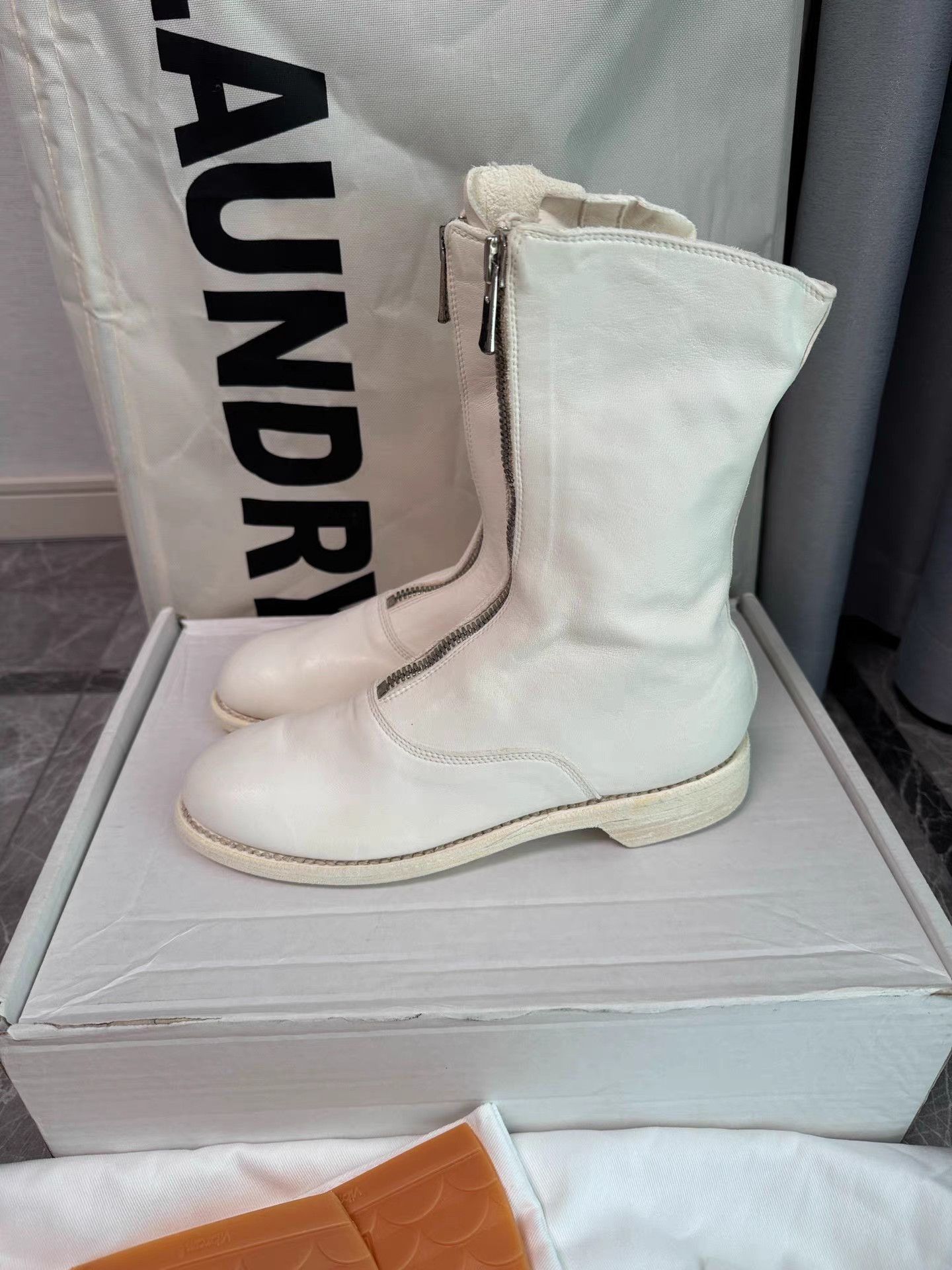 Guidi Guidi 310 Pure White Front-Zip Ankle Boots K6 Size US 6 / IT 36 - 3 Thumbnail