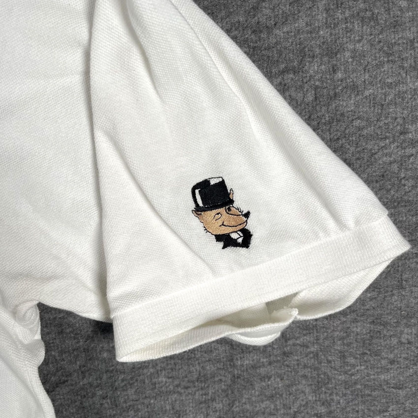 Vintage Outer Banks Polo Shirt Mens 2XL White Solid Embroidered Green Shutters Restaurant Pub Logo Polo Shirt Mens 2XL White Green Shutters Embroidered Size US XXL / EU 58 / 5 - 5 Thumbnail
