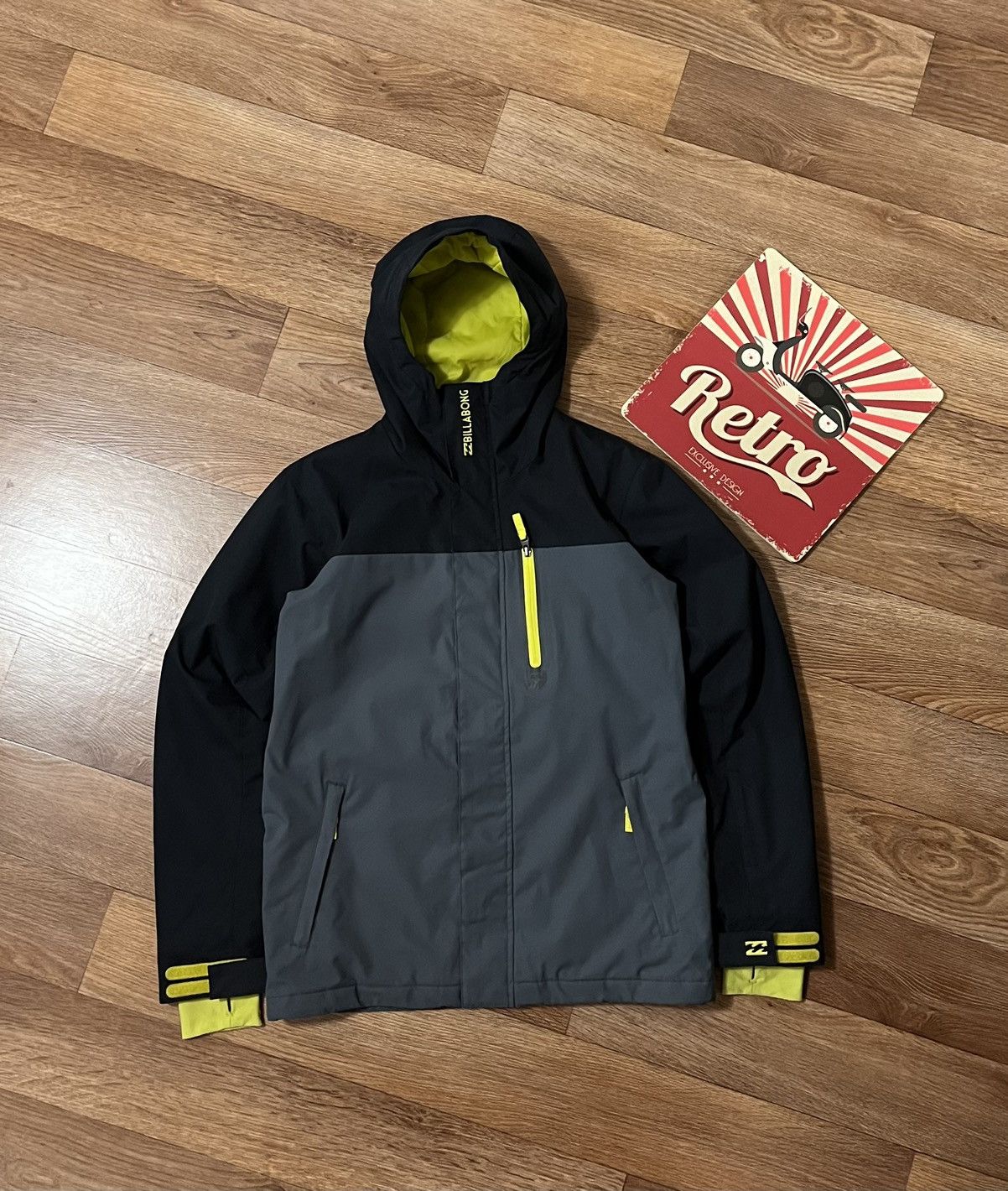 The Mountain Billabong Ski Outdoor Gore-Tex Jacket Size US S / EU 44-46 / 1 - 1 Thumbnail