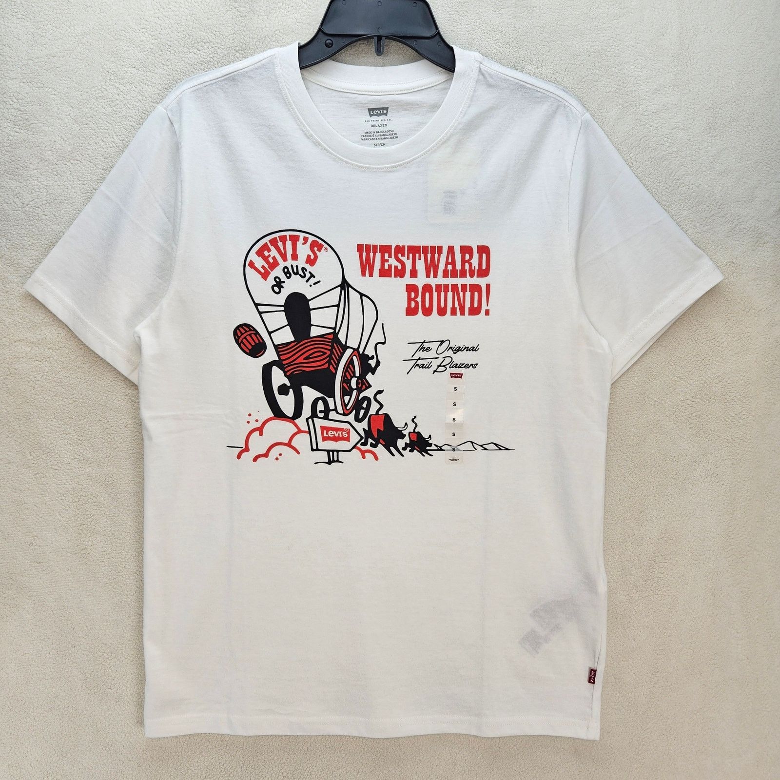 Levi's LEVI'S MEN'S RELAXED FIT SMALL SHORT SLEEVE GRAPHIC TEES Size US S / EU 44-46 / 1 - 1 Thumbnail