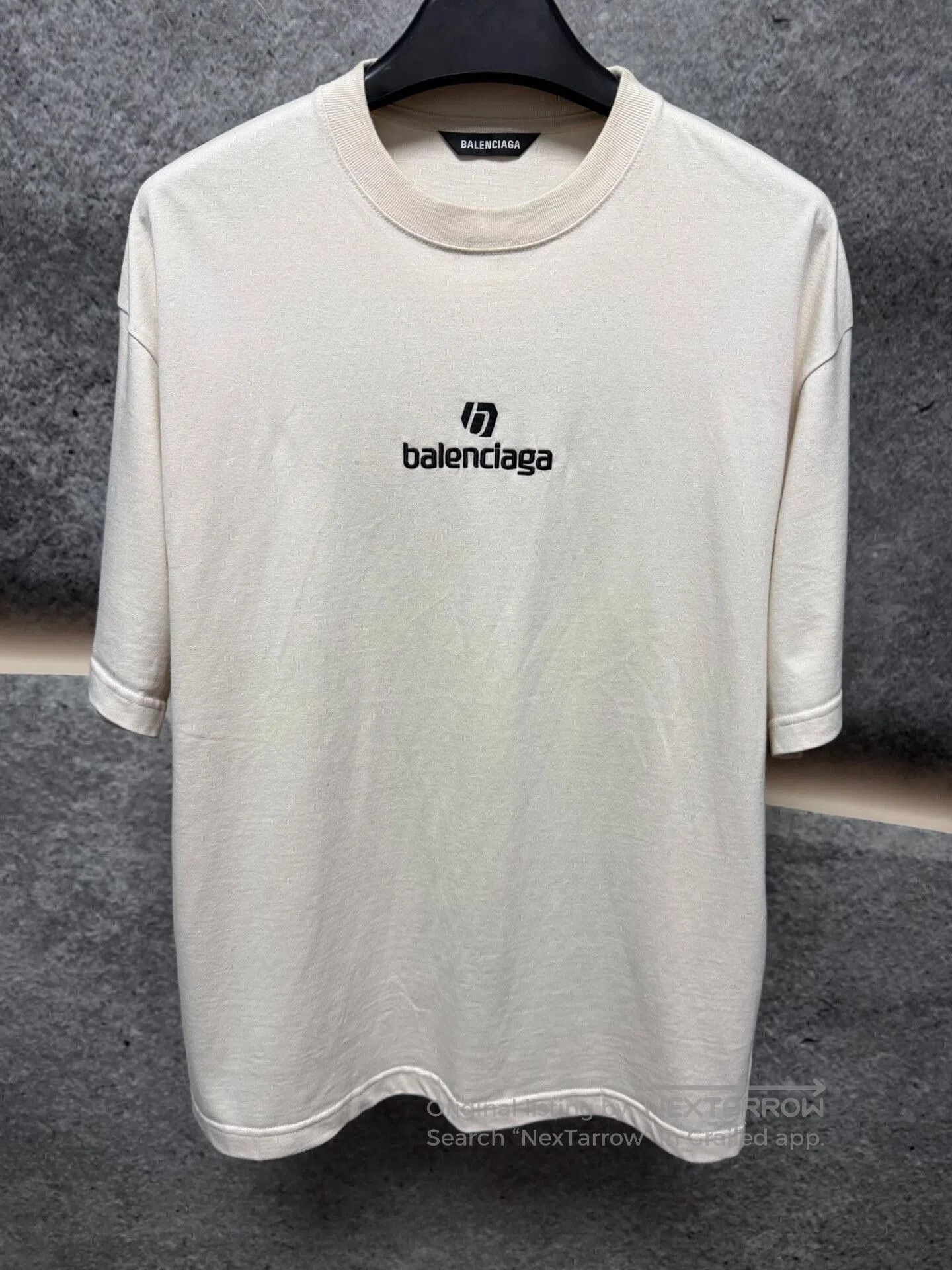 Balenciaga balenciaga short sleeve t-shirt in gray white. Size US S / EU 44-46 / 1 - 1 Thumbnail