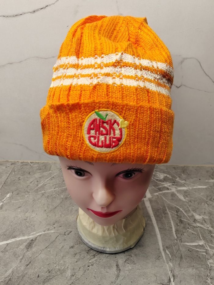 Japanese Brand Vintage PH Ski Club Beanie Size ONE SIZE - 2 Thumbnail