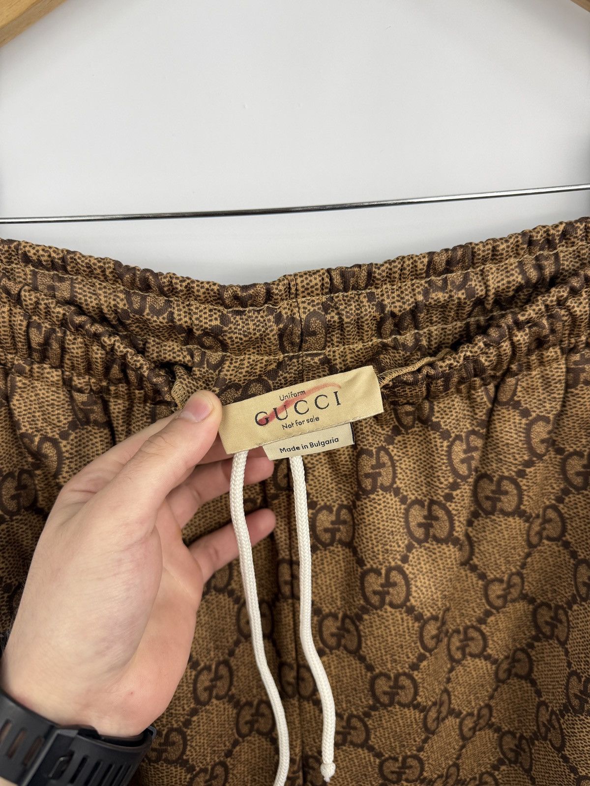 Gucci 🇮🇹 Gucci GG Monogram Wed Stripe Sweatpants Rare Size US 32 / EU 48 - 9 Thumbnail