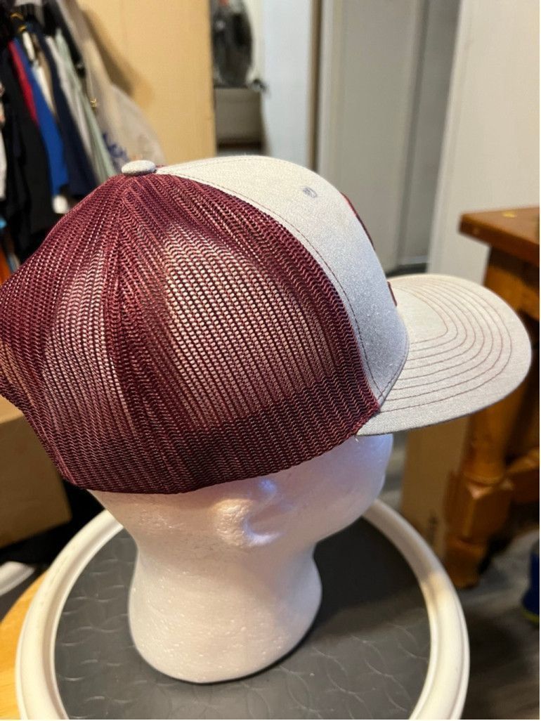 Ariat Men's Ariat Richardson One Size Grey Maroon Trucker Hat Size ONE SIZE - 5 Thumbnail