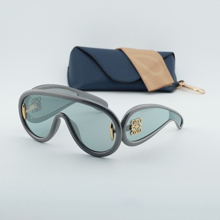 Loewe Loewe LW40108I O5X Sunglasses Metallic Grey Shield Frame Size ONE SIZE - 11 Thumbnail