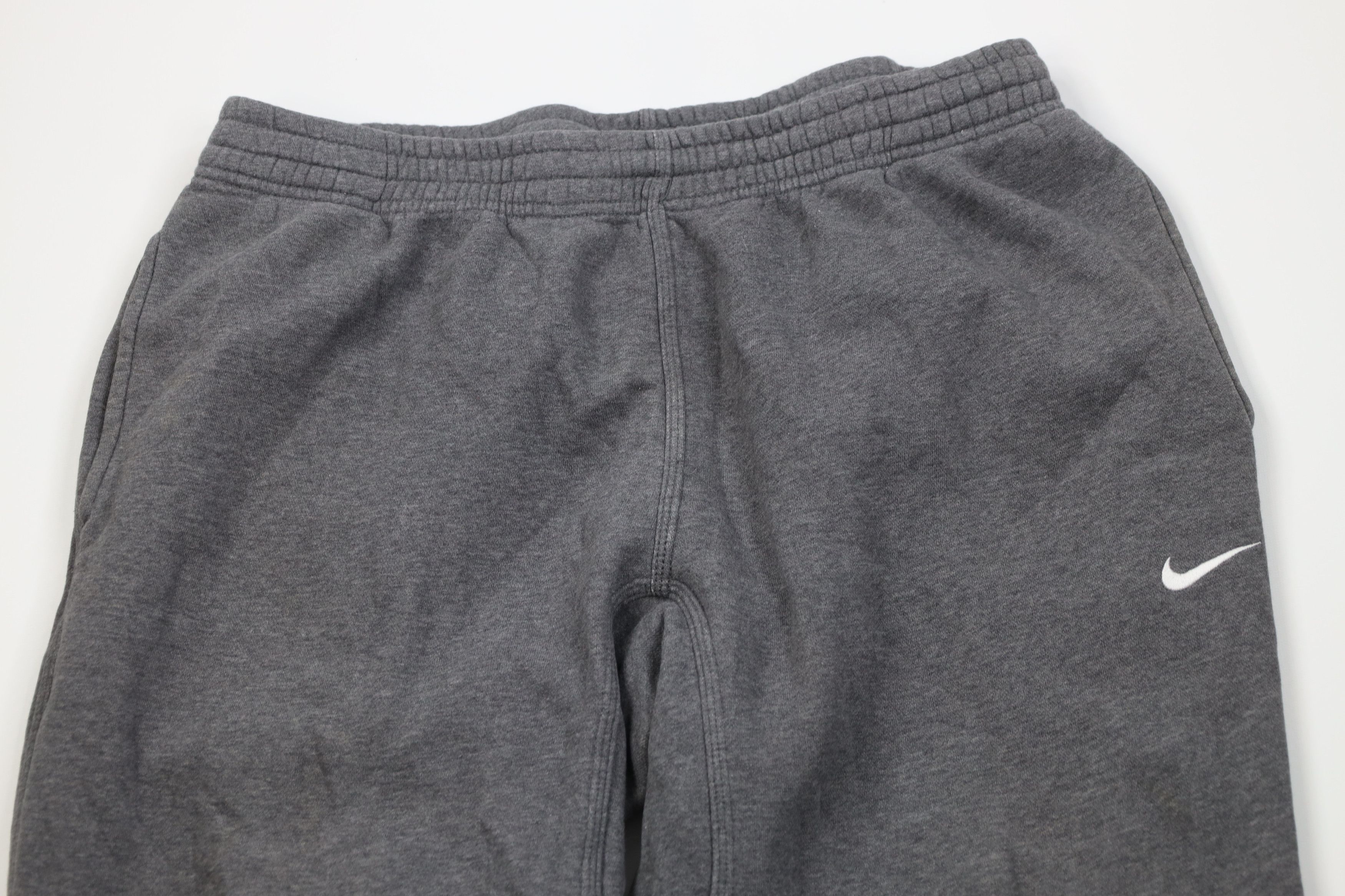 Nike Vintage Nike Mini Swoosh Wide Leg Sweatpants Pants Gray Size US 38 / EU 54 - 2 Thumbnail