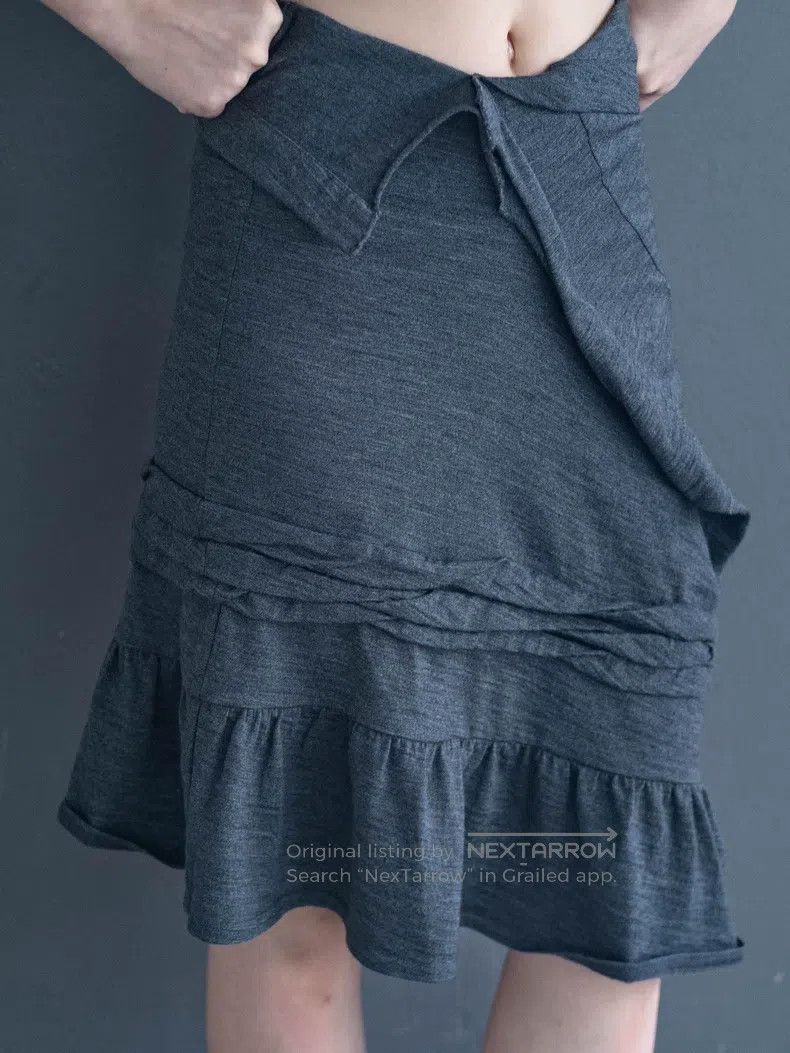 Junya Watanabe Junya Watanabe size XS Grey wool irregularly cut skirt Size 23" - 7 Thumbnail