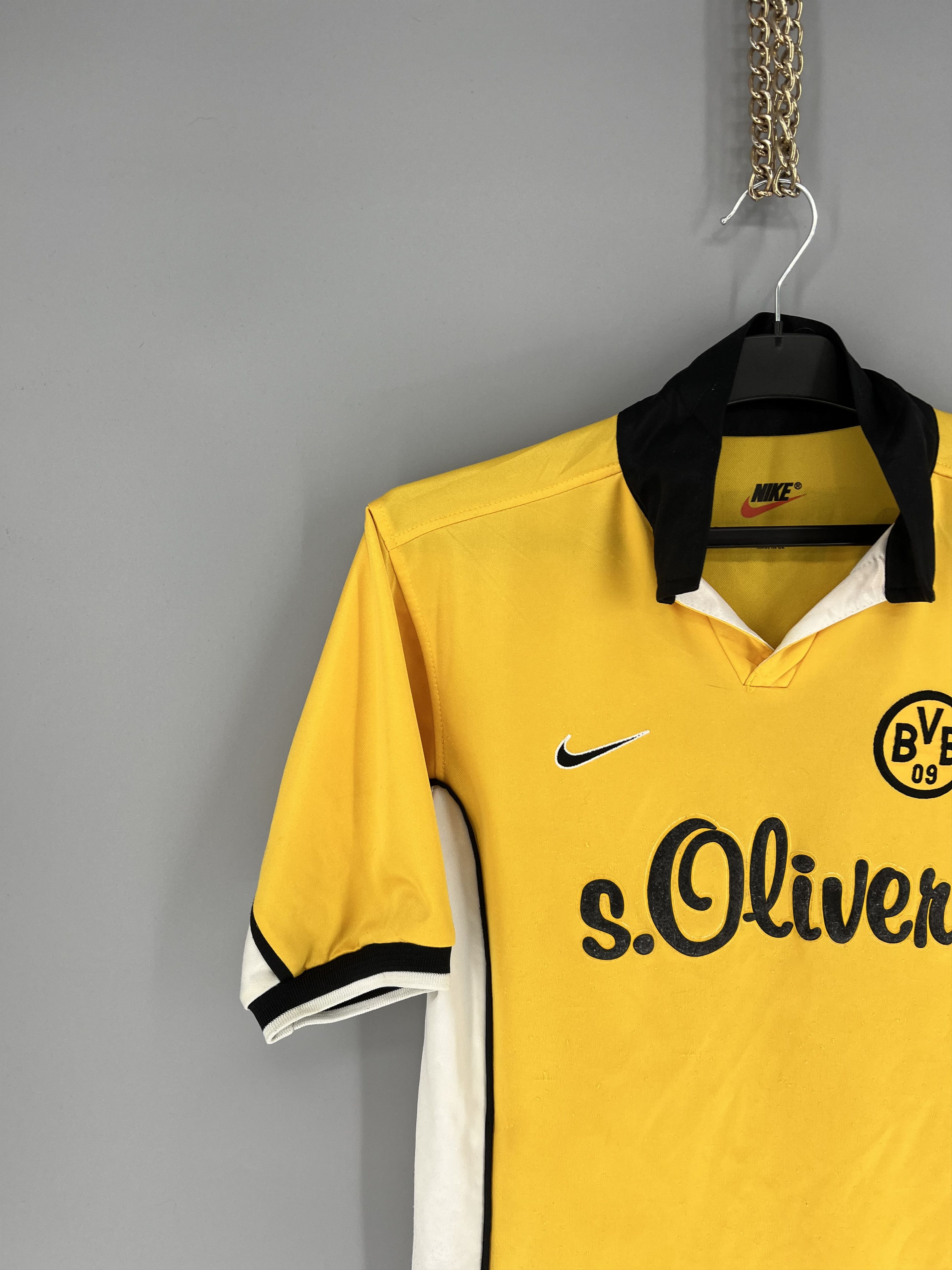 Nike BORUSSIA DORTMUND 1998/99 HOME FOOTBALL SHIRT SOCCER JERSEY Size US XS / EU 42 / 0 - 4 Thumbnail