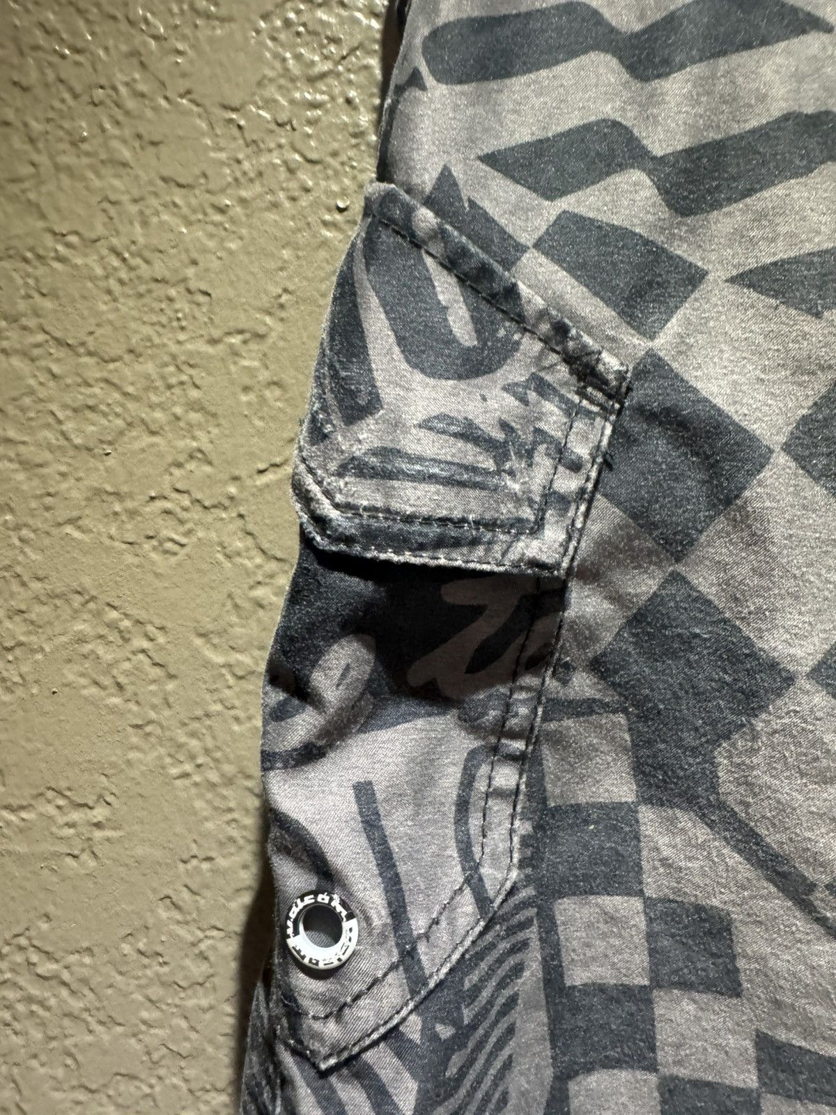Volcom Vintage Volcom Surf Board Swim Shorts Dark Grey Black Y2k Size US 30 / EU 46 - 6 Thumbnail
