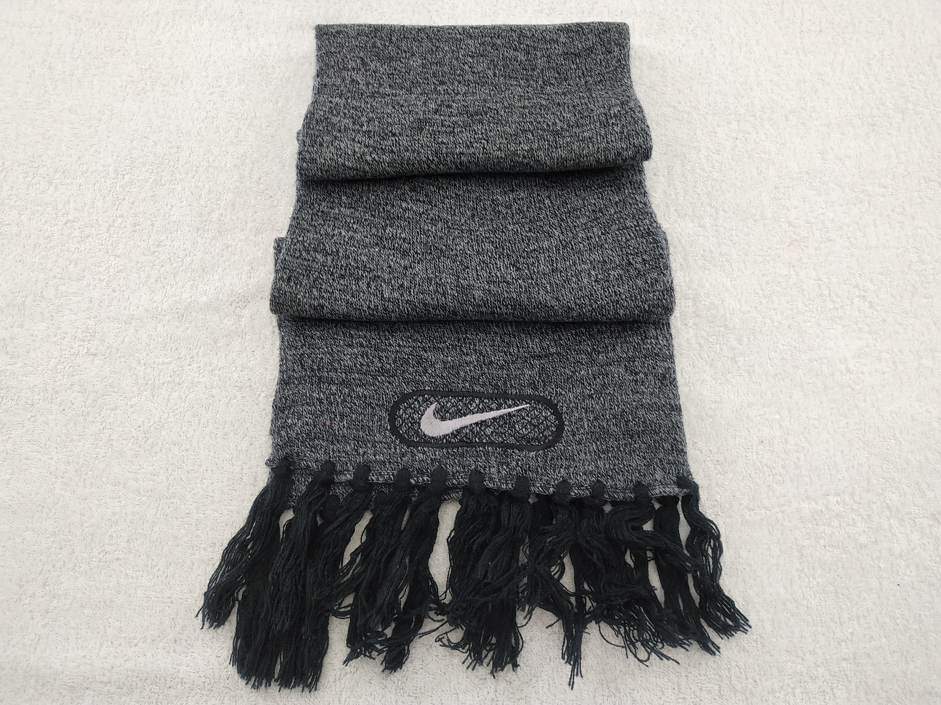Nike Vintage Nike Scarf/Muffler/Neckwear MF381 Size ONE SIZE - 2 Thumbnail