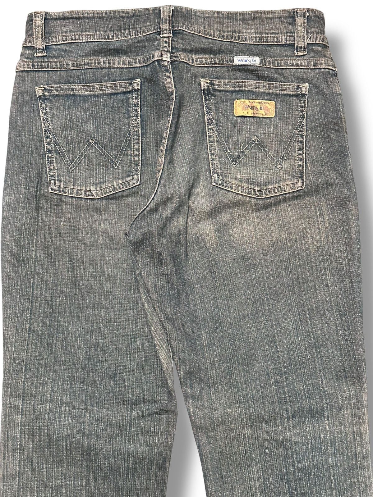 Wrangler Wrangler Vintage With Wideleg Style and Faded Wash Size US 31 - 6 Thumbnail