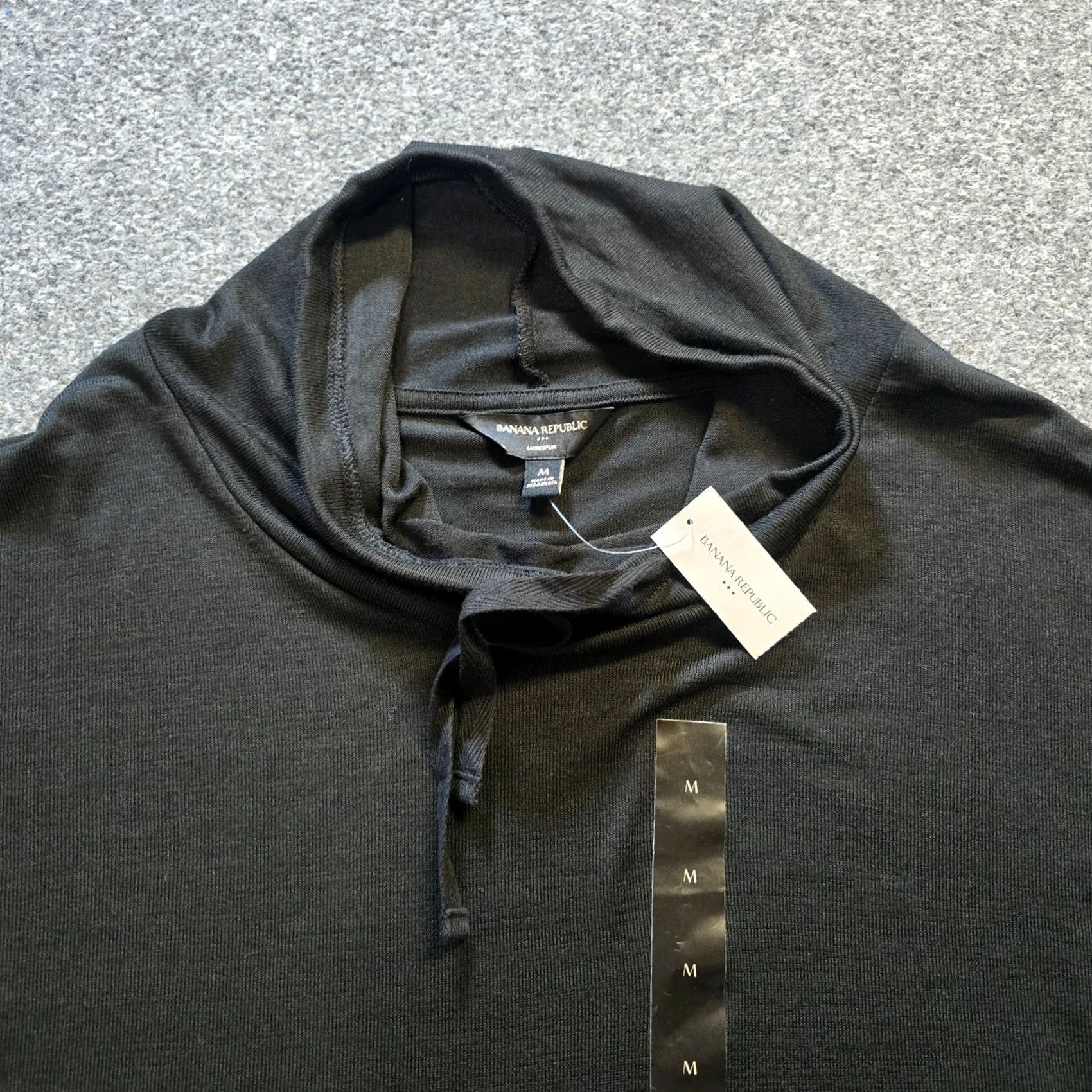 Banana Republic Banana Republic Blouse Women Size M Black Lightweight Cowl Neck Pockets Casual Size M / US 6-8 / IT 42-44 - 2 Thumbnail