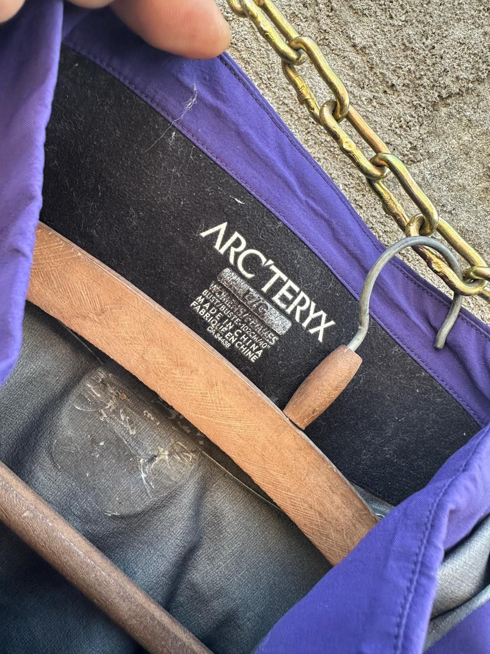 Arc'teryx Arc’teryx Gore-Tex Shell Jacket – Purple Size US L / EU 52-54 / 3 - 7 Thumbnail