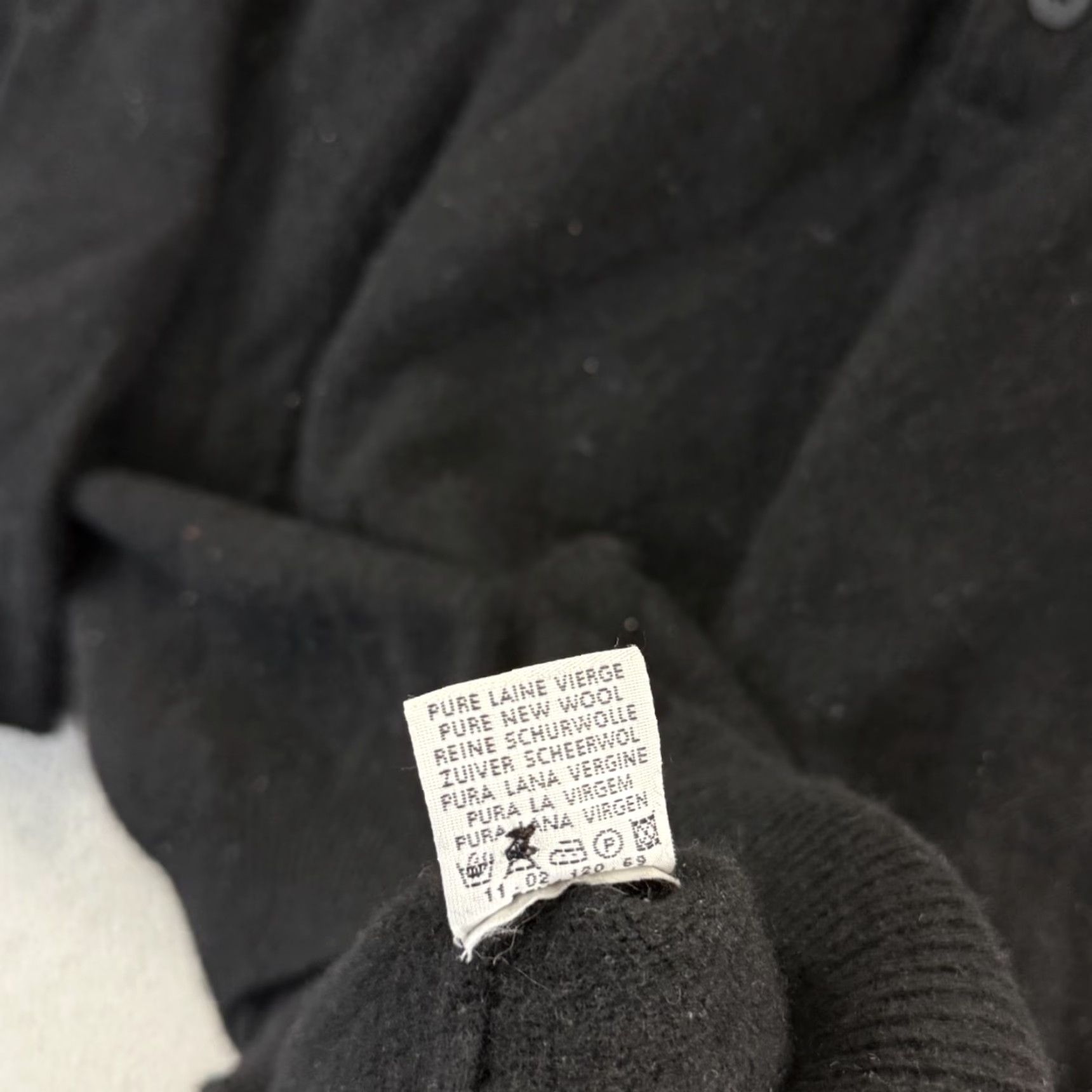 Lacoste VINTAGE Lacoste Sweater Mens 6 XL Black Wool Henley Long Sleeve Knit Preppy Pullover Size US S / EU 44-46 / 1 - 7 Thumbnail