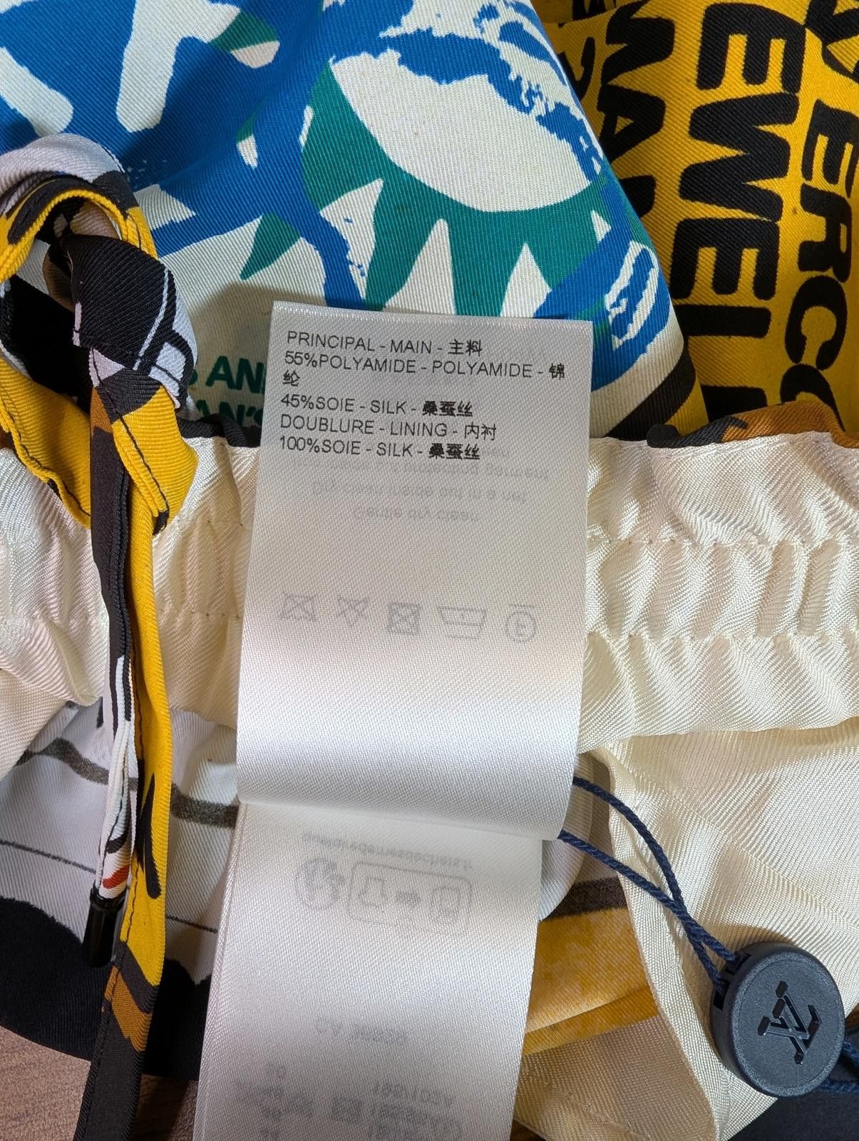 Louis Vuitton Louis Vuitton Fanzine Print Drawstring Shorts in Multicolor Size US 36 / EU 52 - 6 Thumbnail