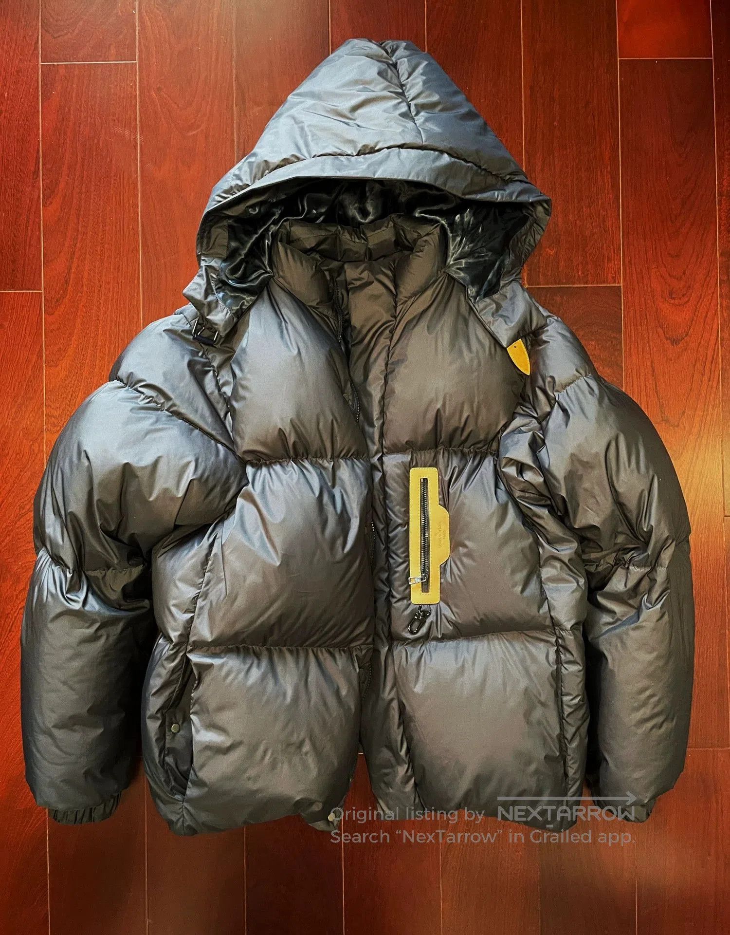 Louis Vuitton louis vuitton puffer jacket deep blue. Size US L / EU 52-54 / 3 - 1 Thumbnail