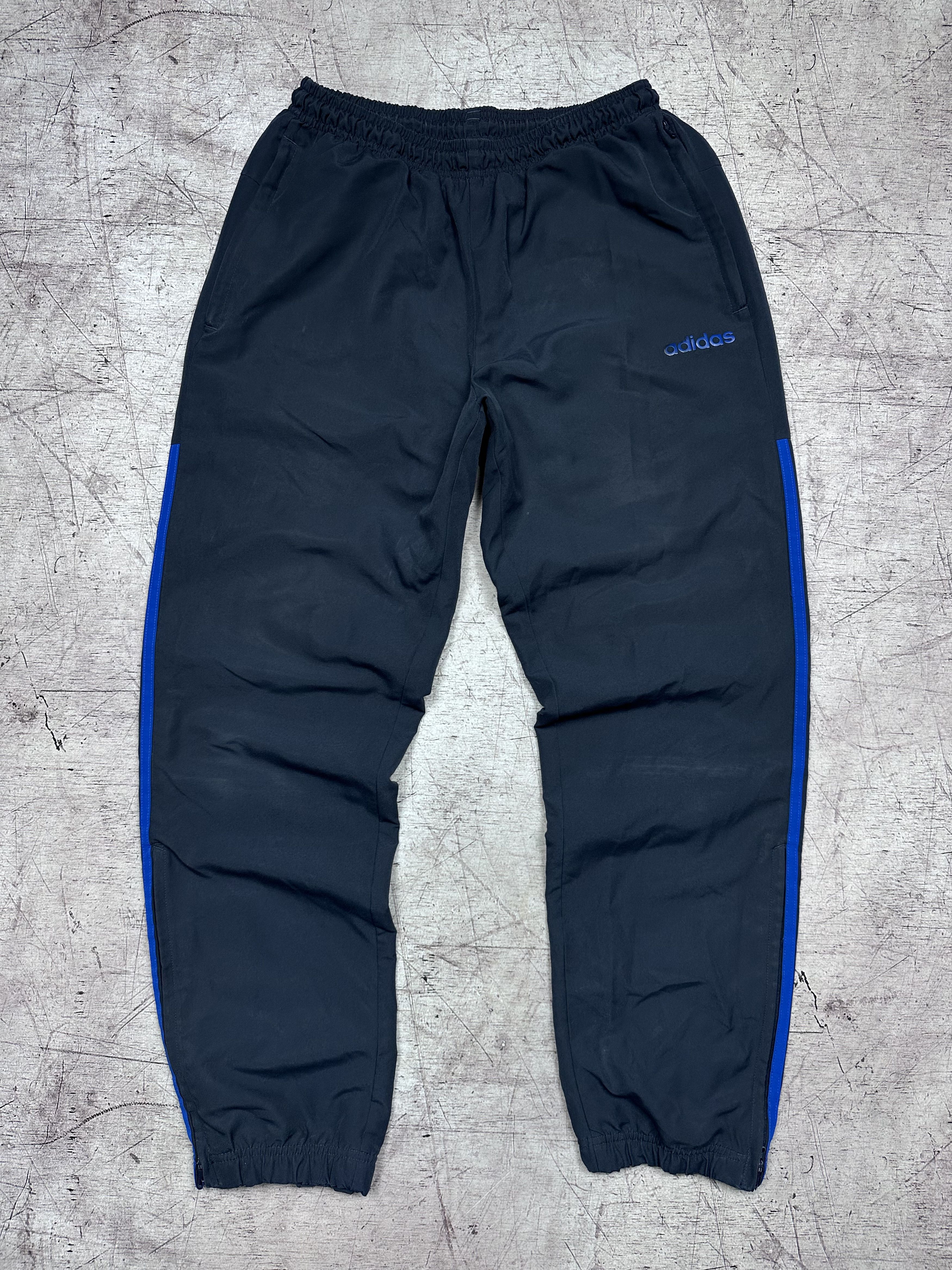 Adidas × Vintage Adidas Vintage nylon baggy parachute pants Size US 32 / EU 48 - 1 Thumbnail