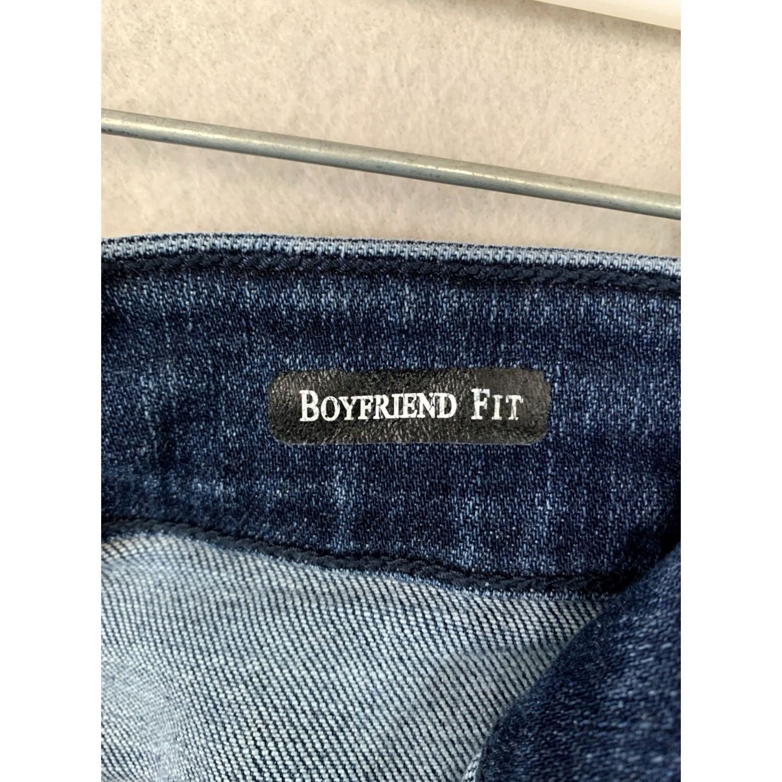 Vintage VINTAGE Judy Blue Jeans Womens Size 24W Blue Boyfriend Fit Distressed 5-Pocket High Rise Jeans Womens Rock Grunge Hipster Festival Bohemian Retro Size 42" / US 20 - 4 Thumbnail