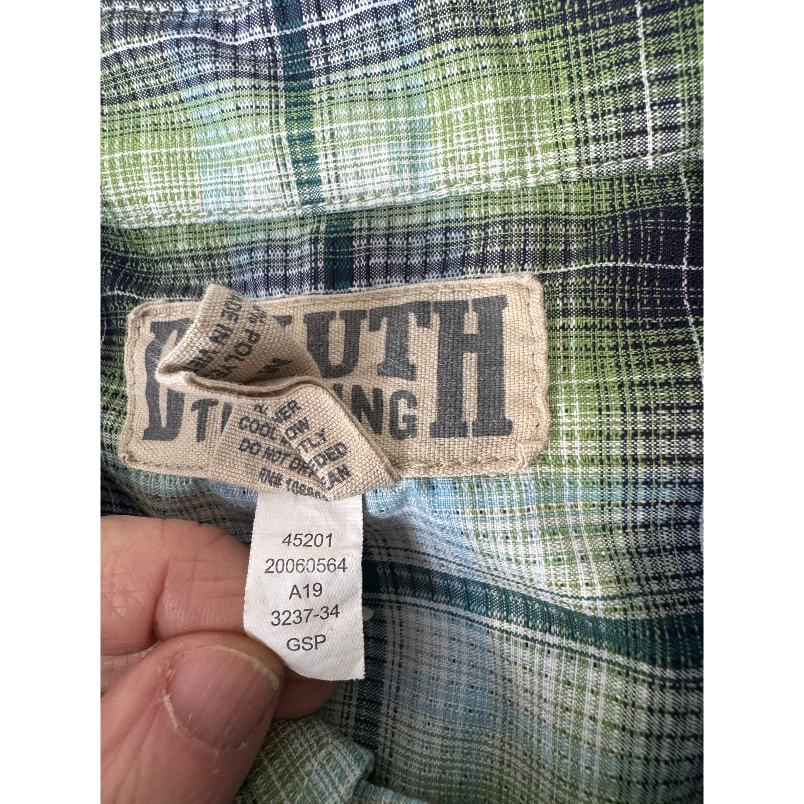 Duluth Trading Company Duluth Trading Conpany Plaid Button Shirt Green Blue Medium Size US M / EU 48-50 / 2 - 7 Thumbnail