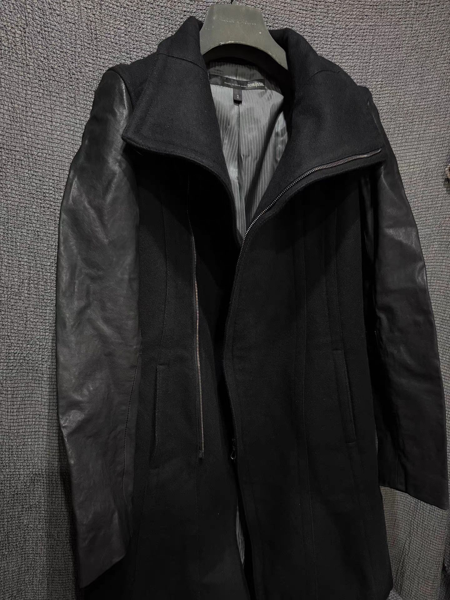 Schlussel SCHLUSSEL fur patchwork coat Size US M / EU 48-50 / 2 - 3 Thumbnail