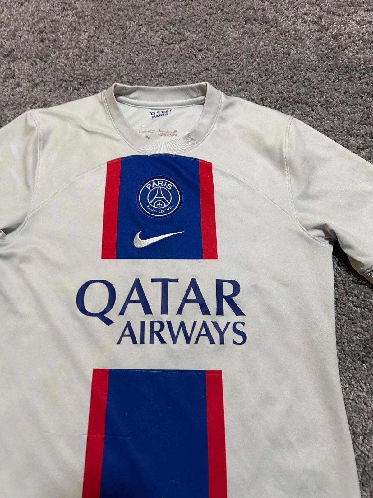 Nike 2022-23 Nike Men’s Paris Saint Germain Third Soccer Jersey Size US S / EU 44-46 / 1 - 4 Thumbnail