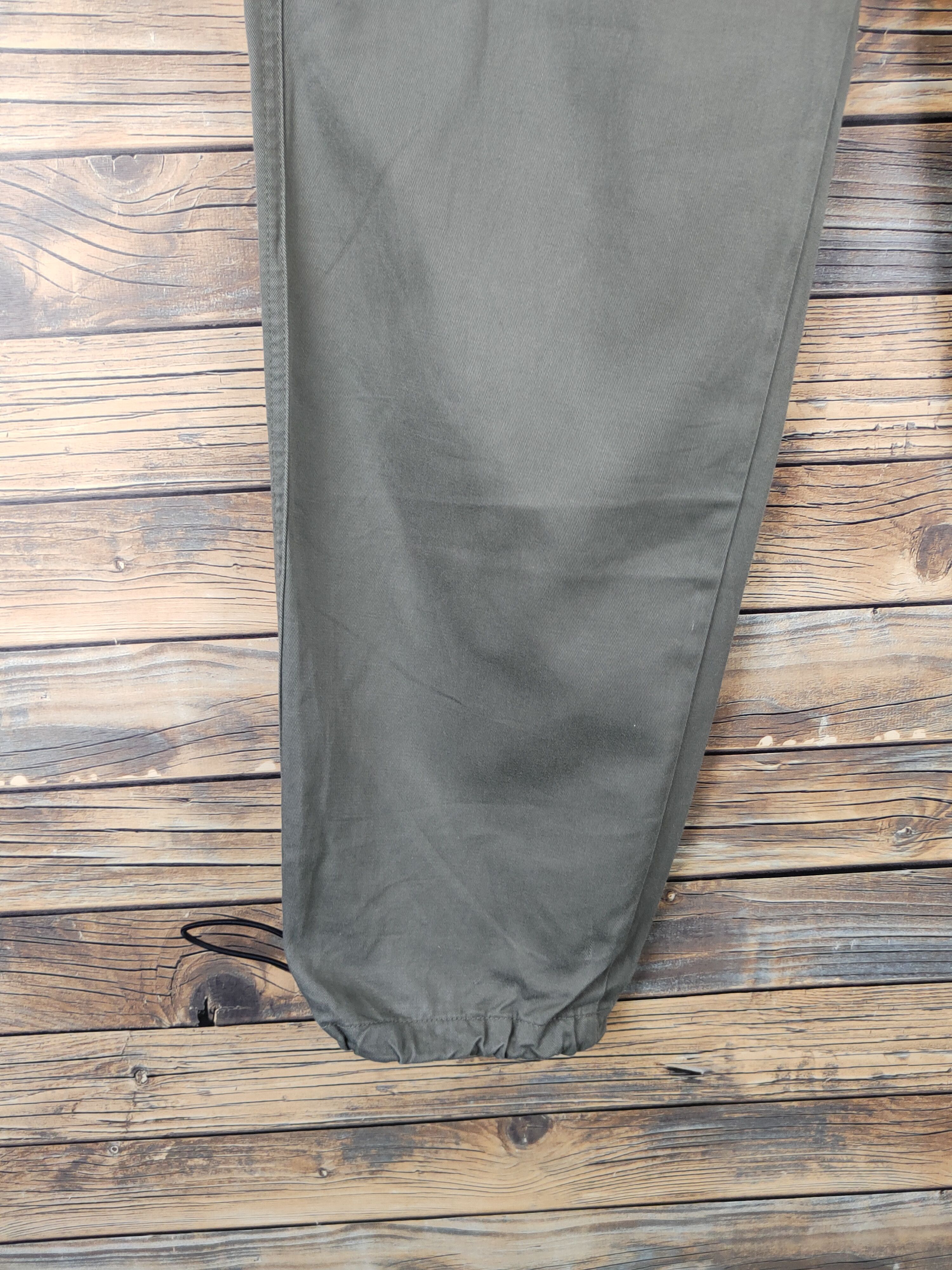 Japanese Brand Uniqlo Green Multipocket Tactical Cargo Pants #W1023 Size US 31 - 4 Thumbnail