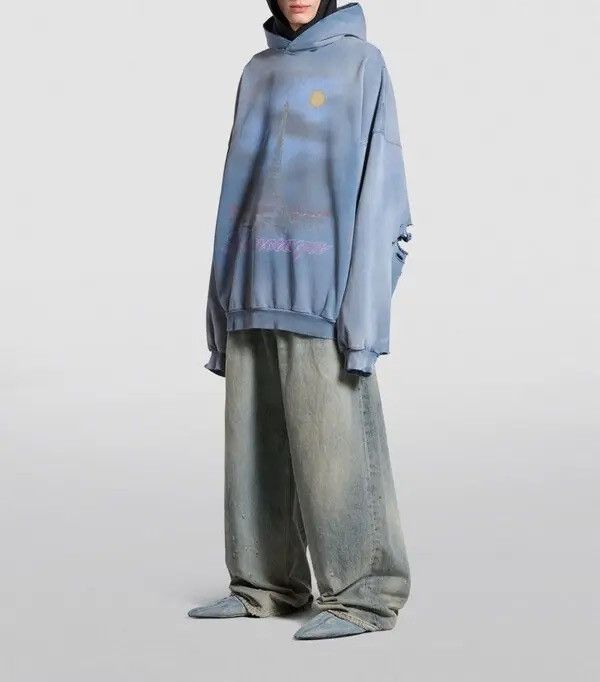 Balenciaga Balenciaga Paris Moon hoodie faded blue Sz2 NEW Size US M / EU 48-50 / 2 - 2 Thumbnail
