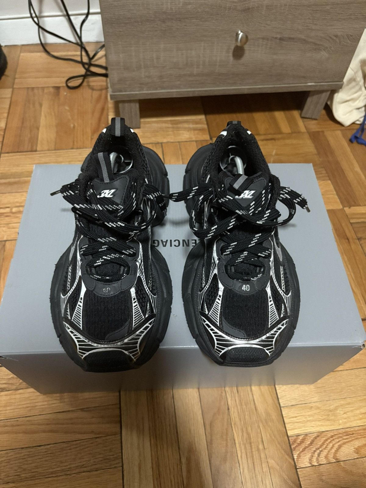 Balenciaga Balenciaga 3XL Size US 7 / EU 40 - 1 Thumbnail