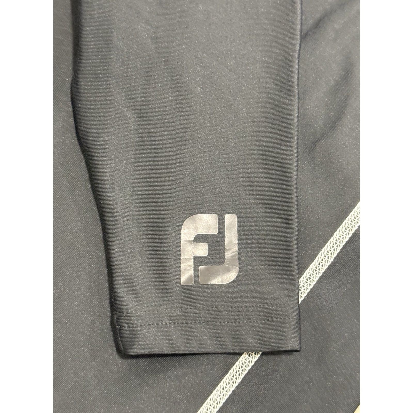 Footjoy FootJoy Shirt Men L Black Thermal Base Layer Long Sleeve Pullover Crew Neck Golf Activewear Size US L / EU 52-54 / 3 - 6 Thumbnail
