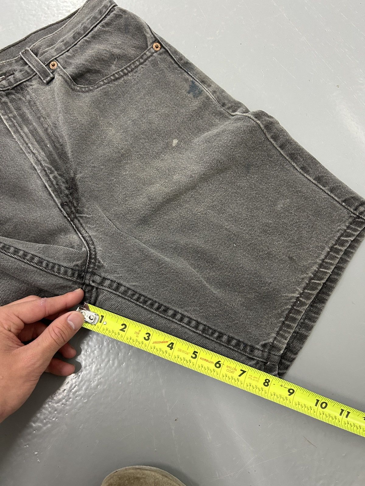 Japanese Brand Crazy vintage Levi’s faded black 505 jorts faded distressed Size US 30 / EU 46 - 7 Thumbnail
