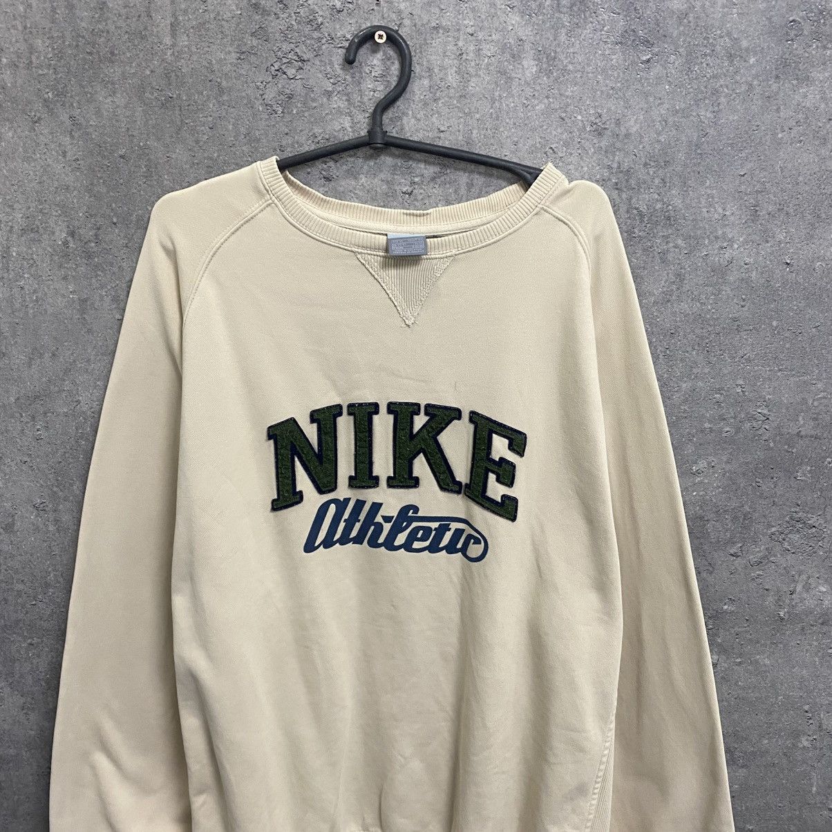 Nike Vintage Nike Athletic Baggy Sweatshirt Oversized Big Logo Size US XL / EU 56 / 4 - 4 Thumbnail