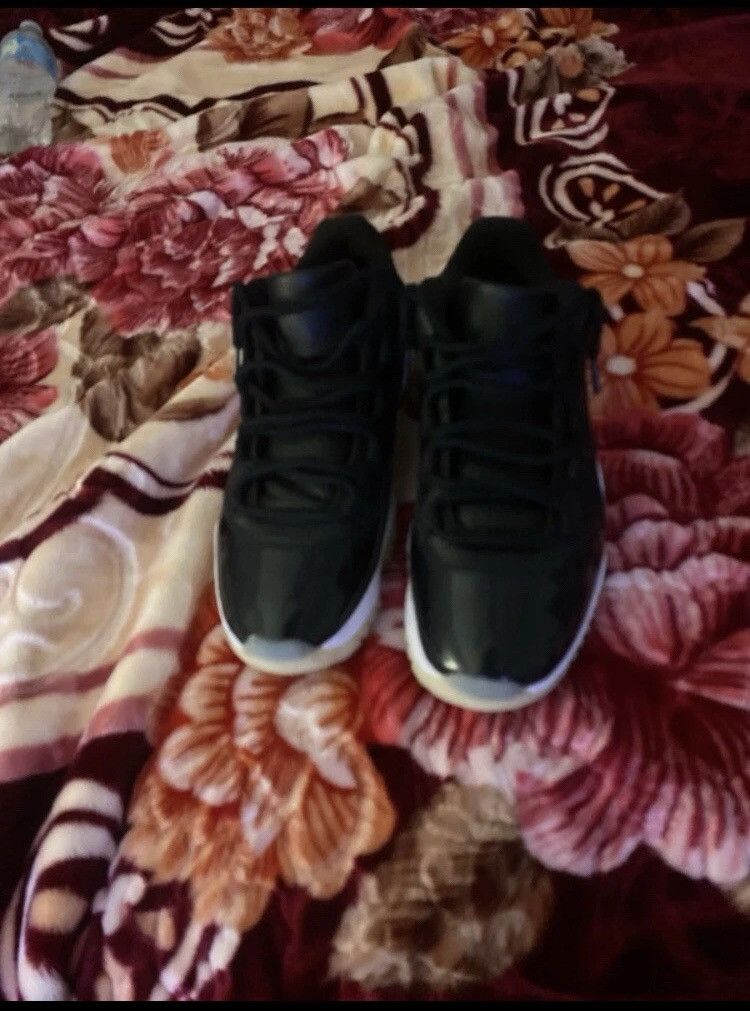Jordan Brand Jordan 11 72-10 low Size US 12 / EU 45 - 1 Thumbnail
